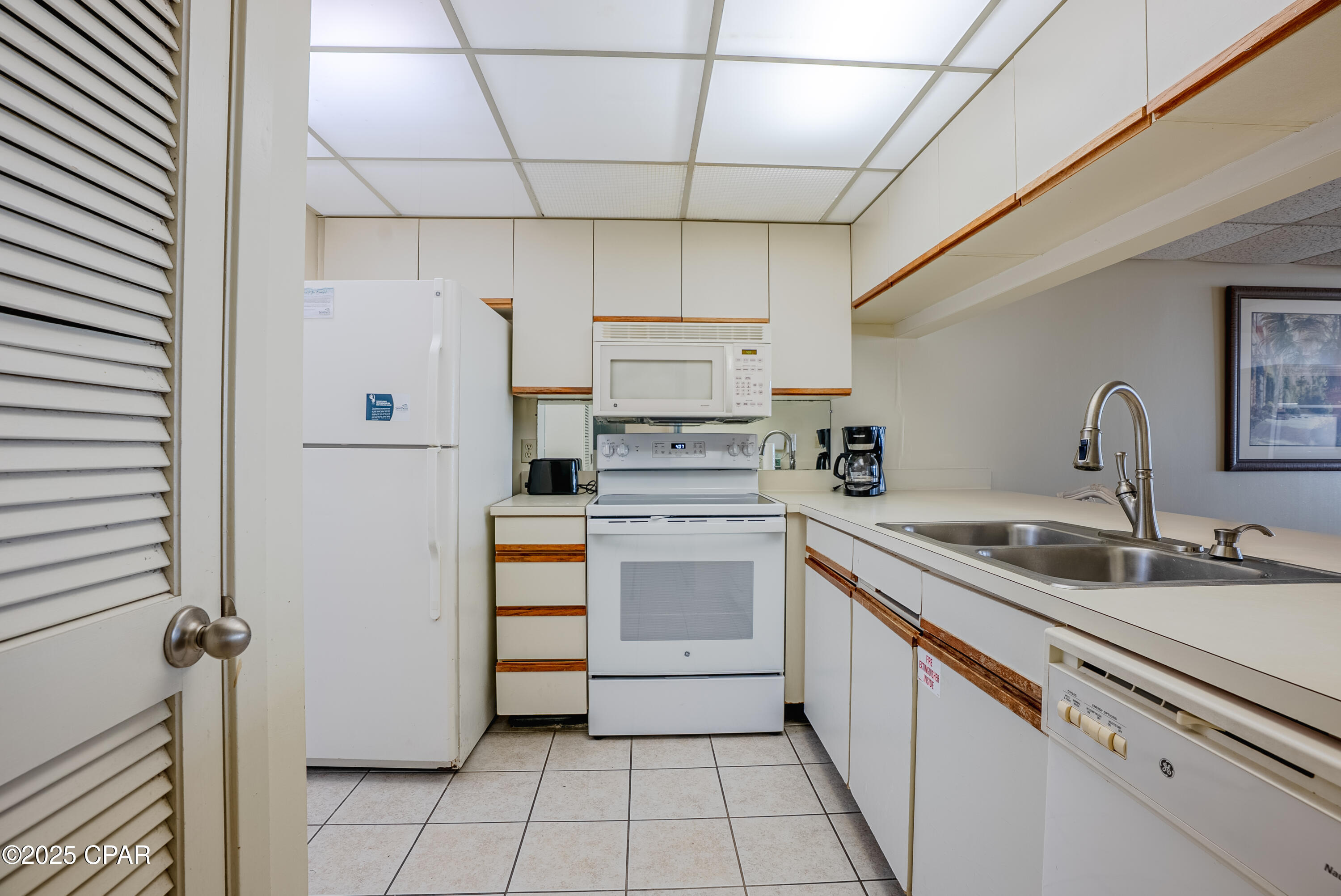 Edgewater Tower II - Residential