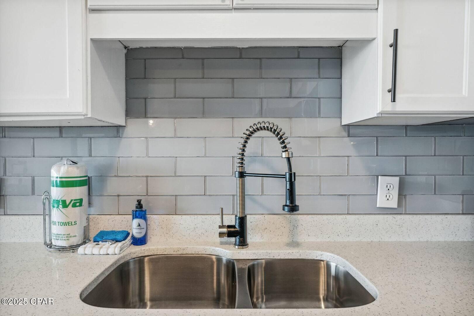 Laketown Wharf - Residential Lease