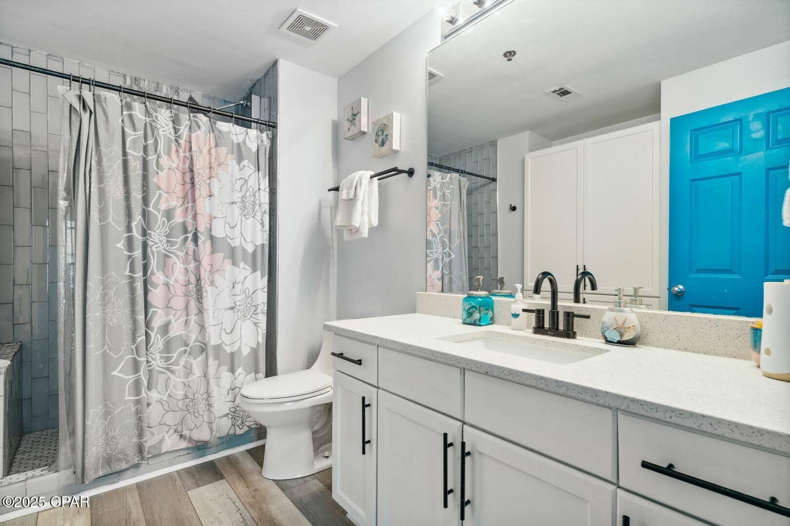 Laketown Wharf - Residential Lease