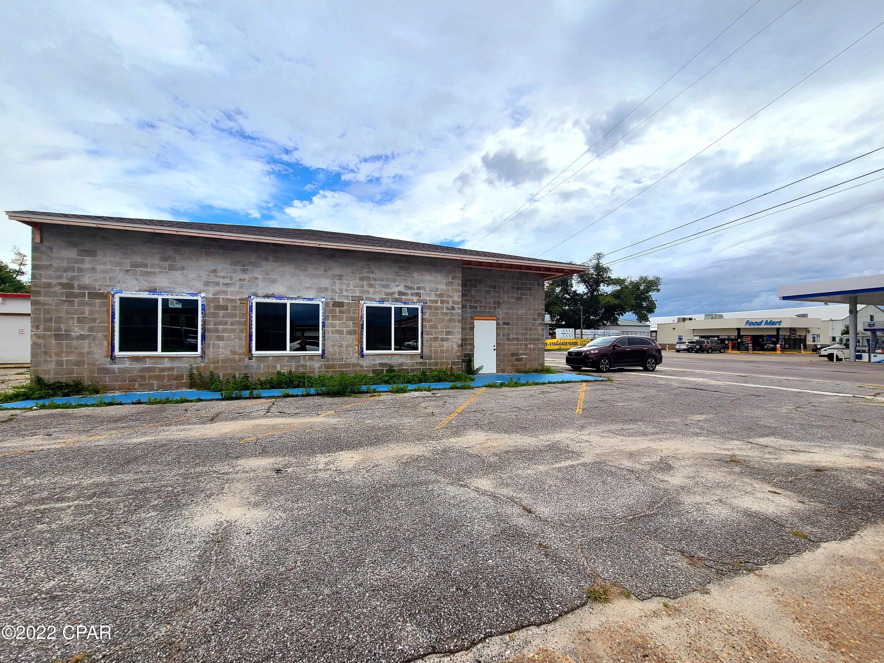 [No Recorded Subdiv] - Commercial Sale