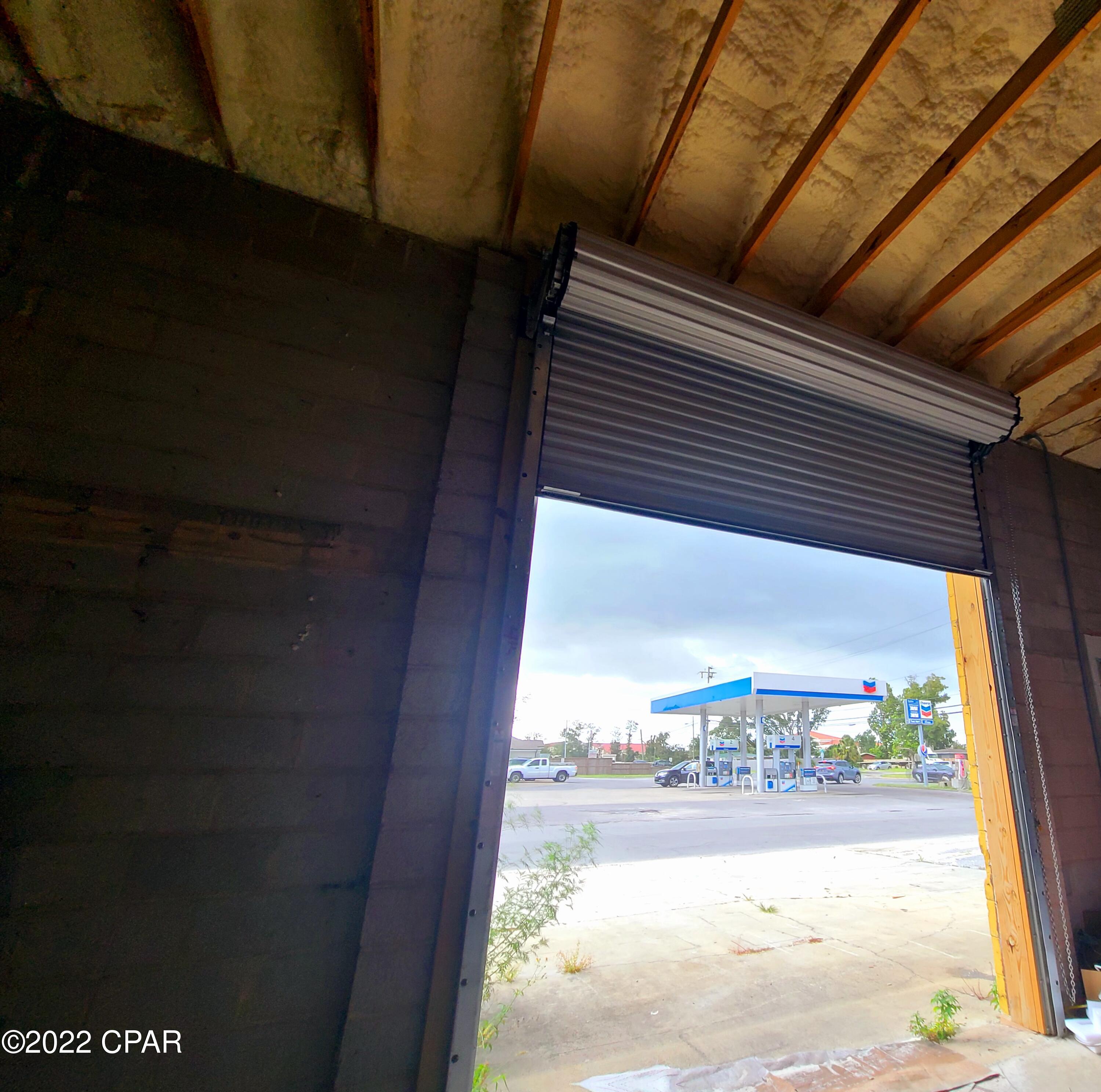 [No Recorded Subdiv] - Commercial Sale