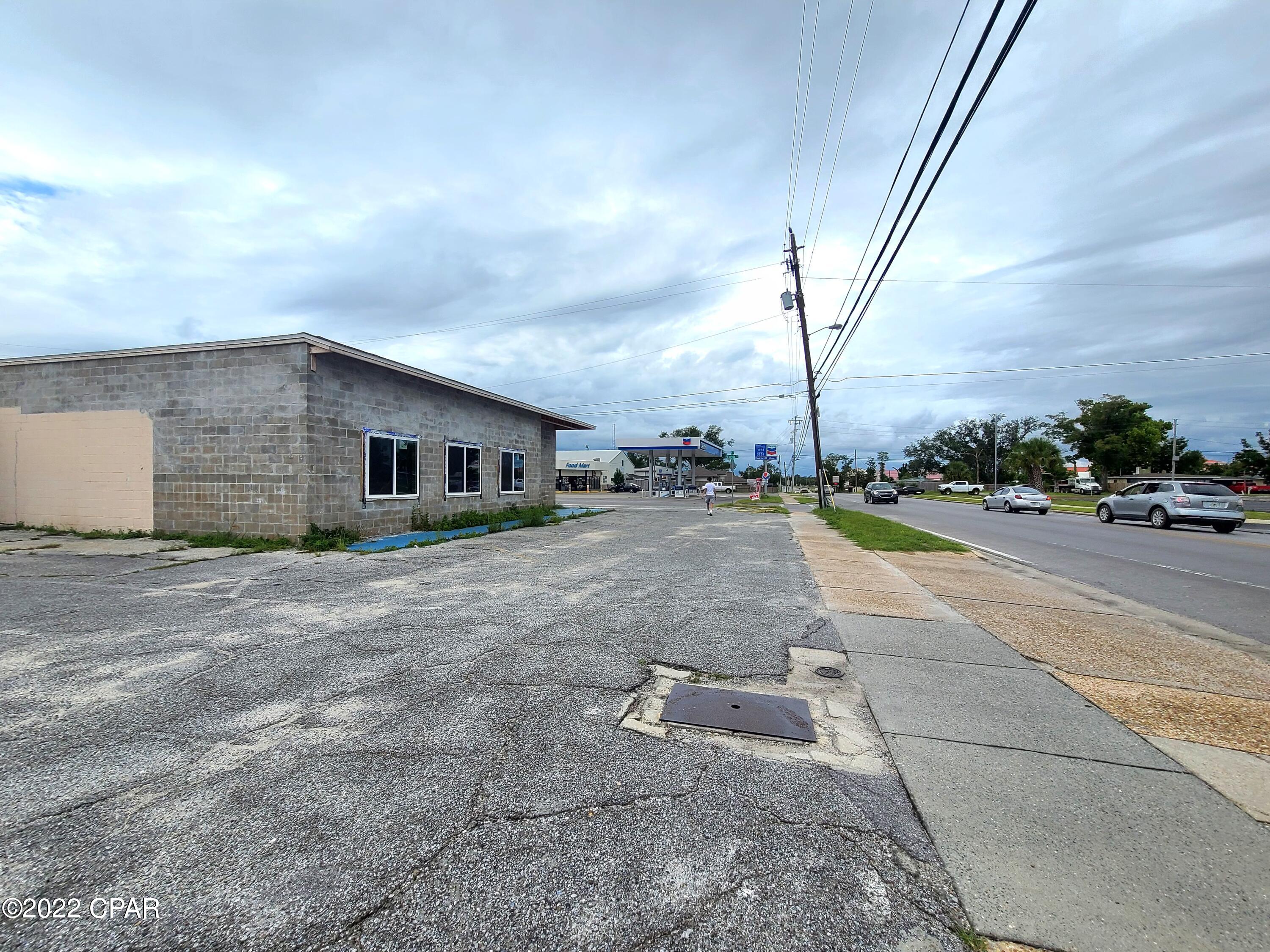 [No Recorded Subdiv] - Commercial Sale