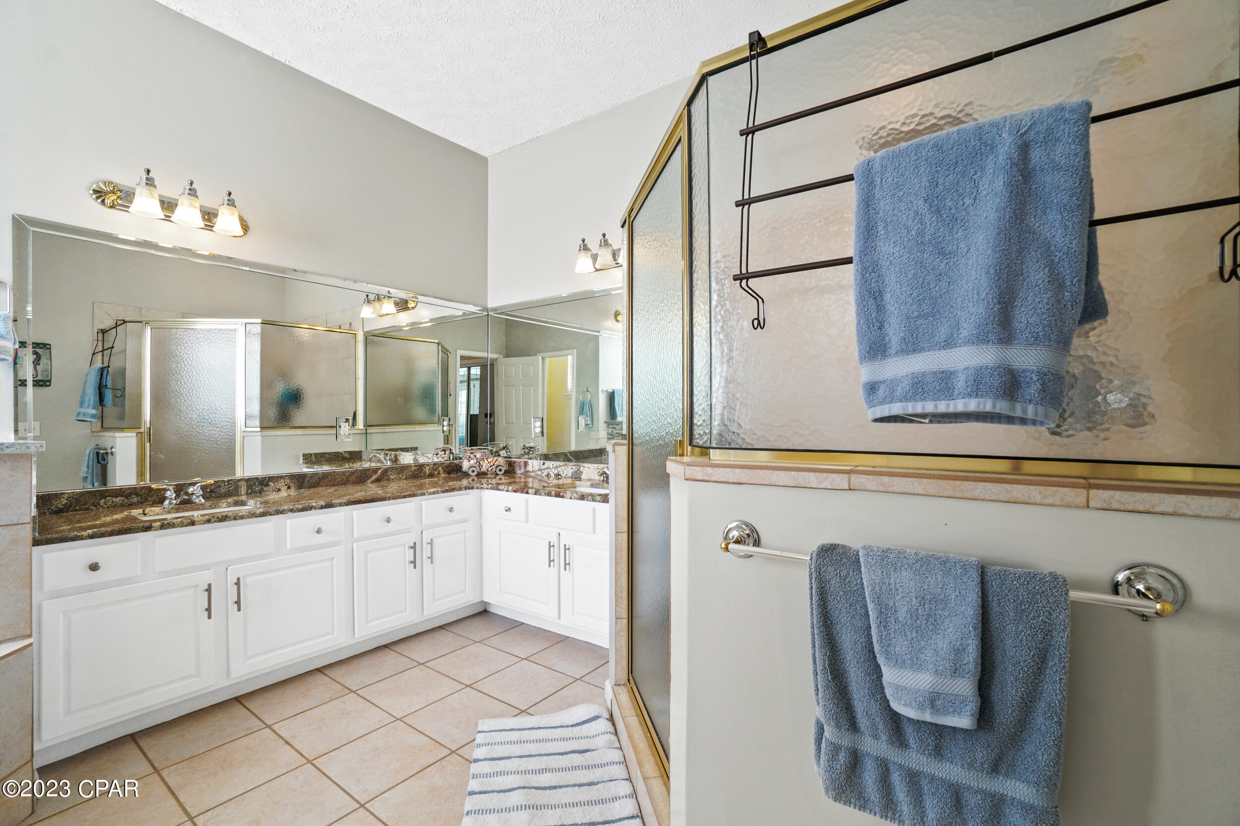 North Lagoon Oaks 9th - Residential