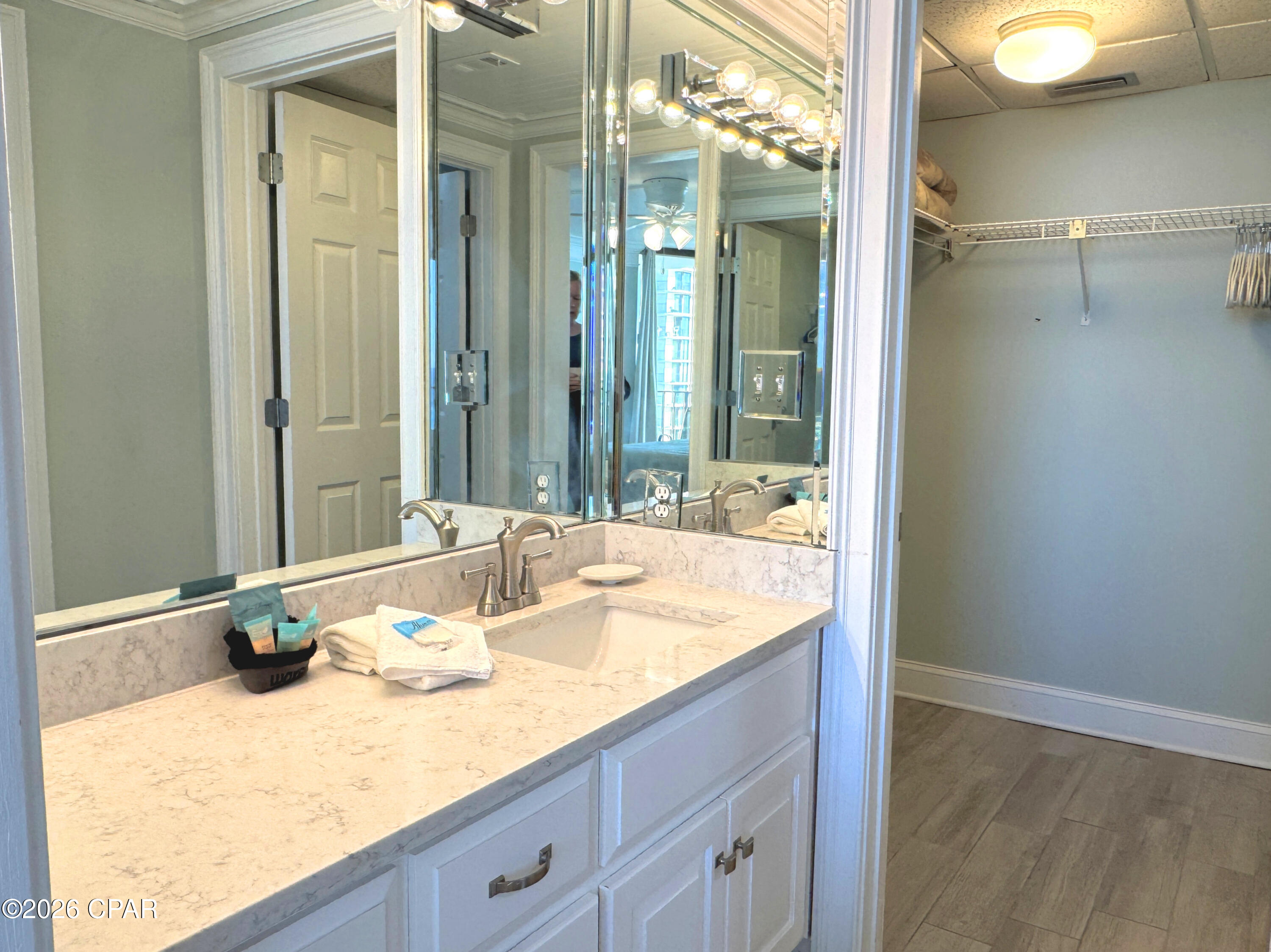 Edgewater Tower I - Residential