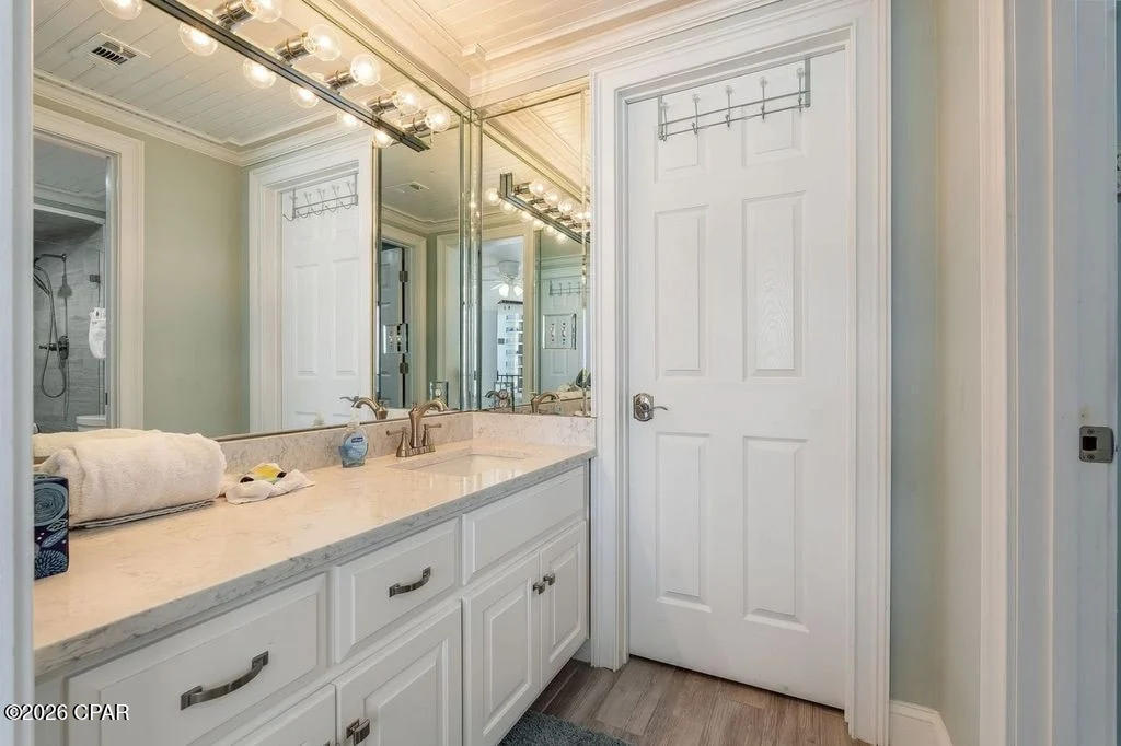 Edgewater Tower I - Residential