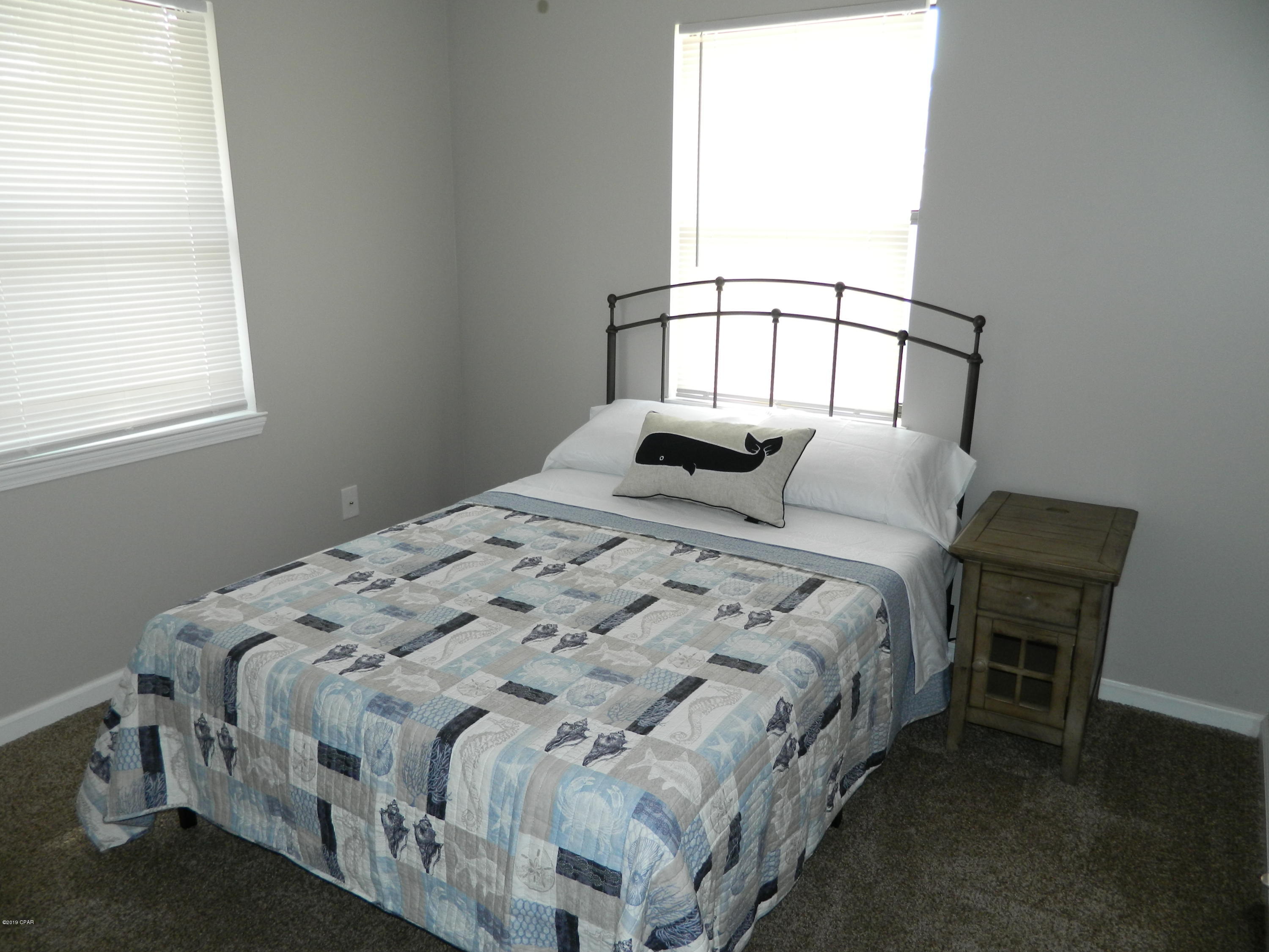 Silver Sands Unit 2 - Residential Lease