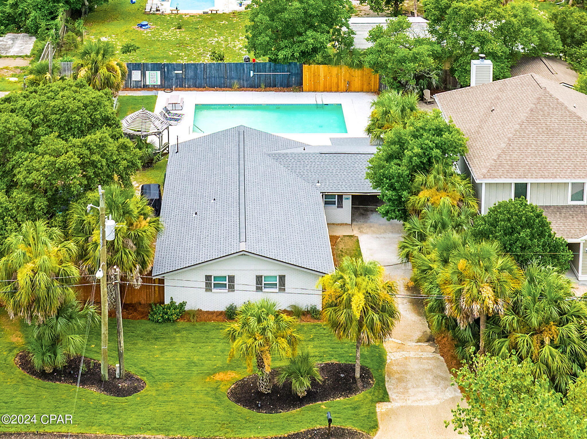 Suntime Beach U-1 - Residential