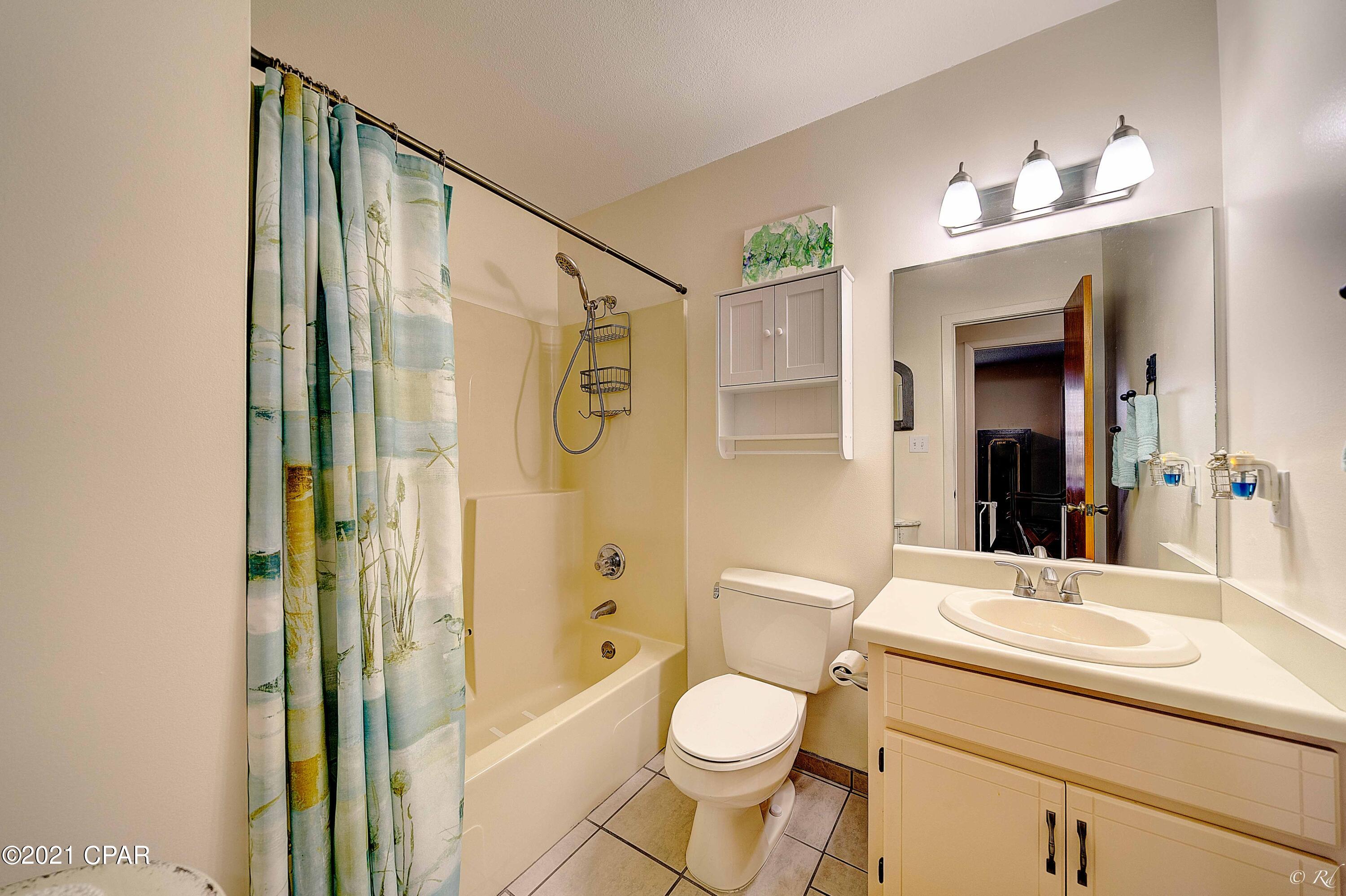 Towne & Country Lake Estates - Residential