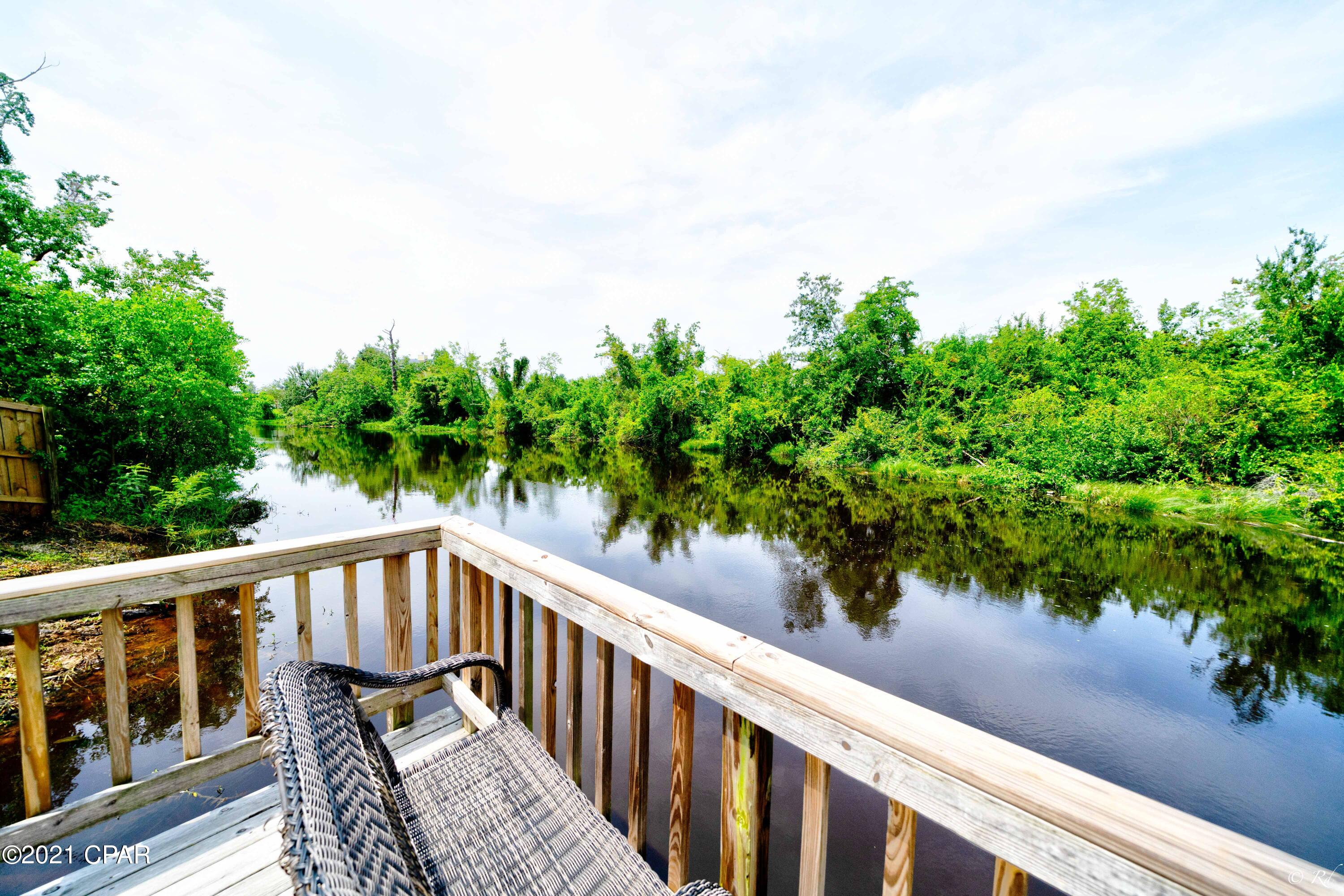 Towne & Country Lake Estates - Residential