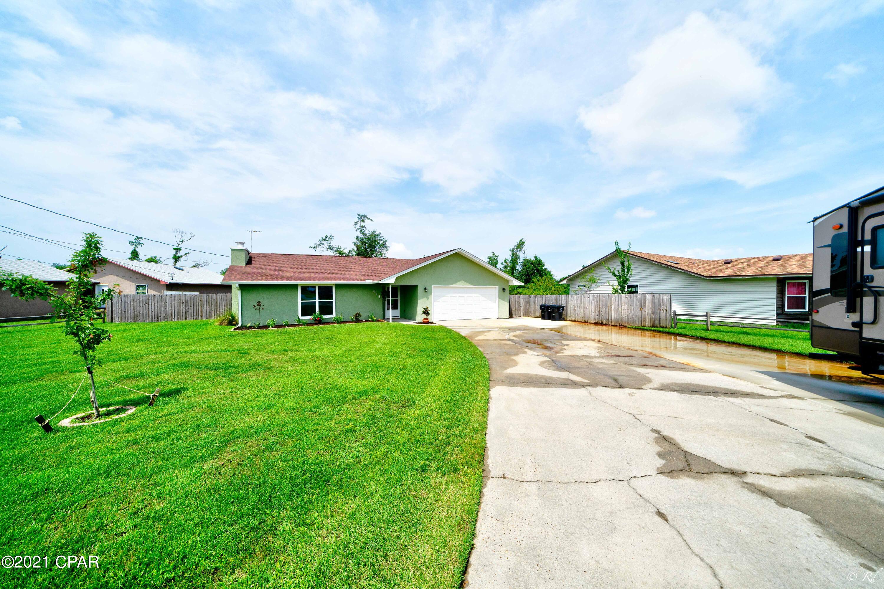 Towne & Country Lake Estates - Residential