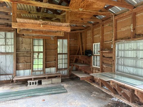 A home in Bonifay