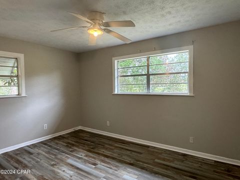 A home in Bonifay