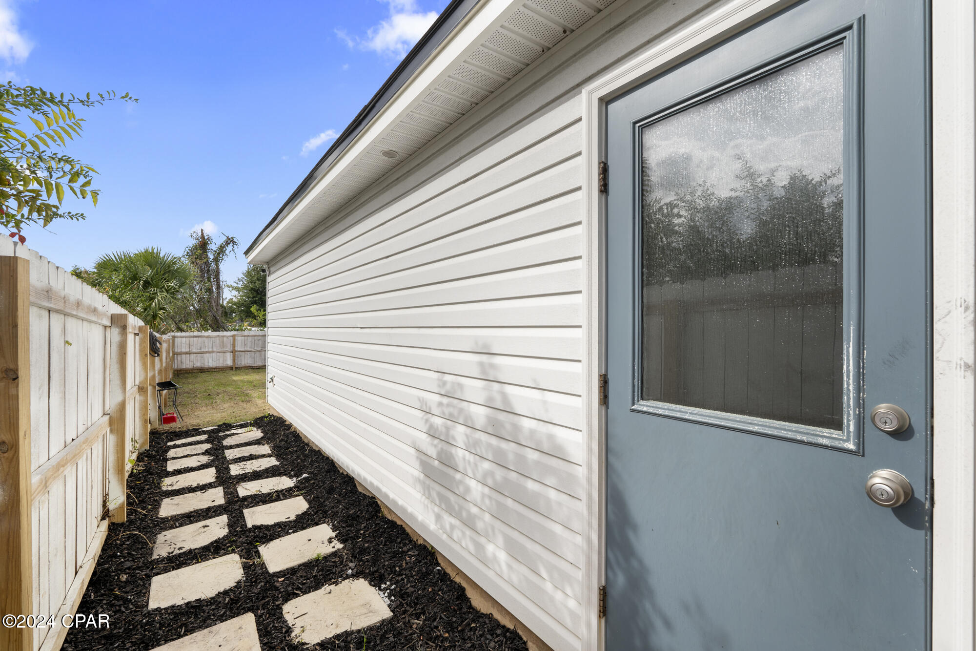 Keiths Bay Harbor Add - Residential