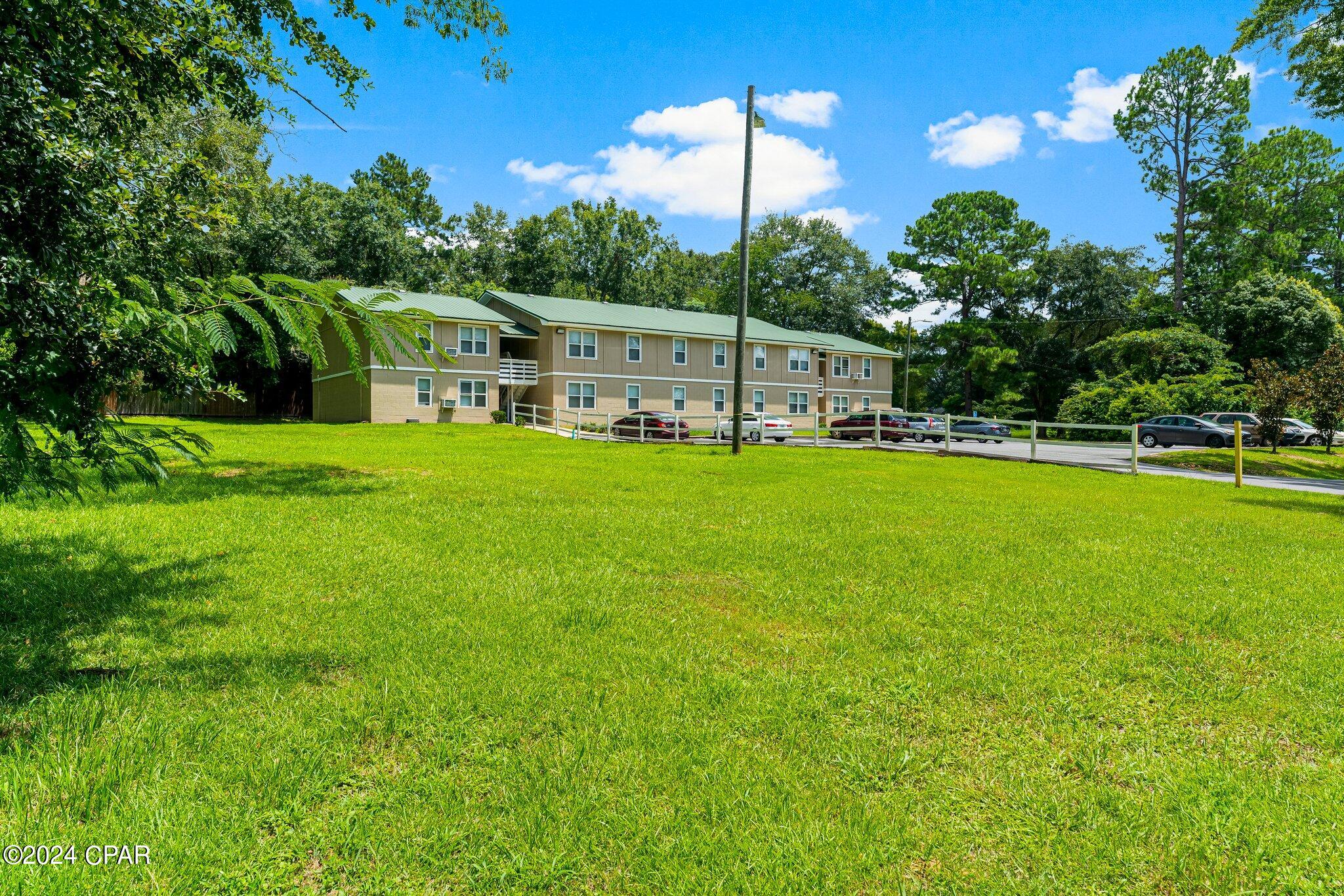 [No Recorded Subdiv] - Commercial Sale