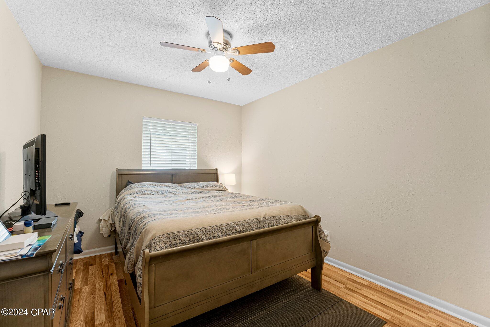 [No Recorded Subdiv] - Commercial Sale