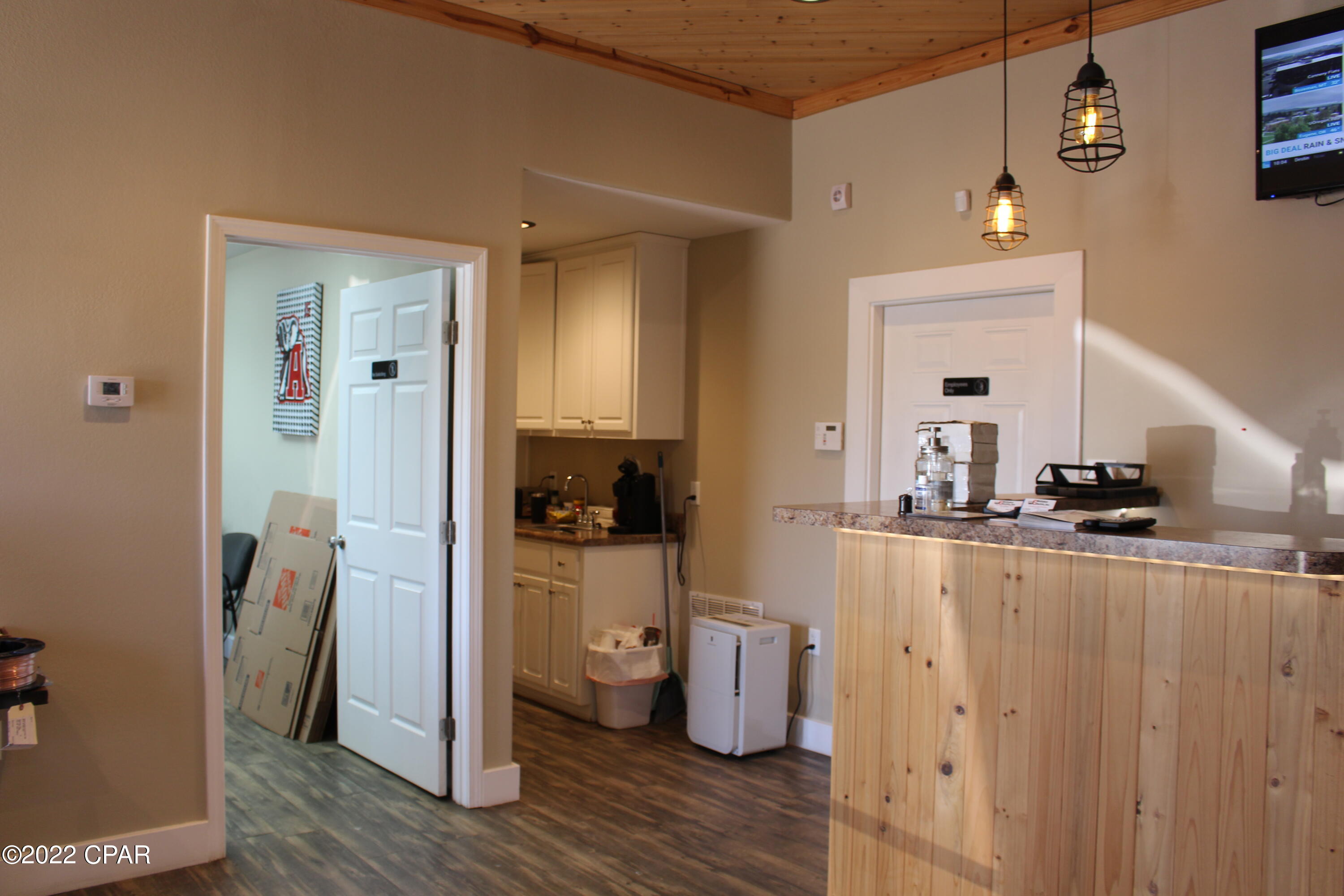 M&B - Commercial Sale