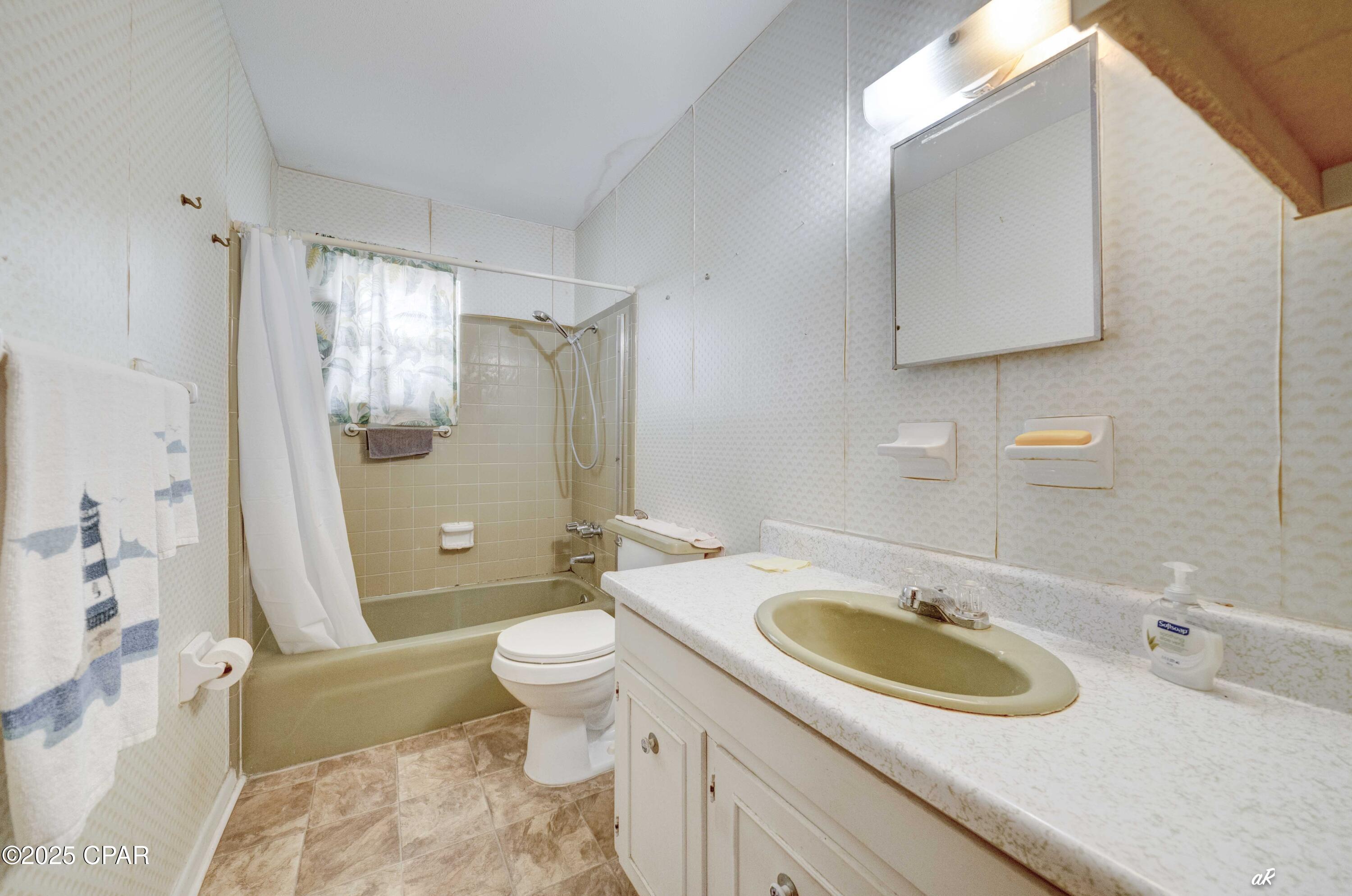 Holiday Beach Unit 13 - Residential