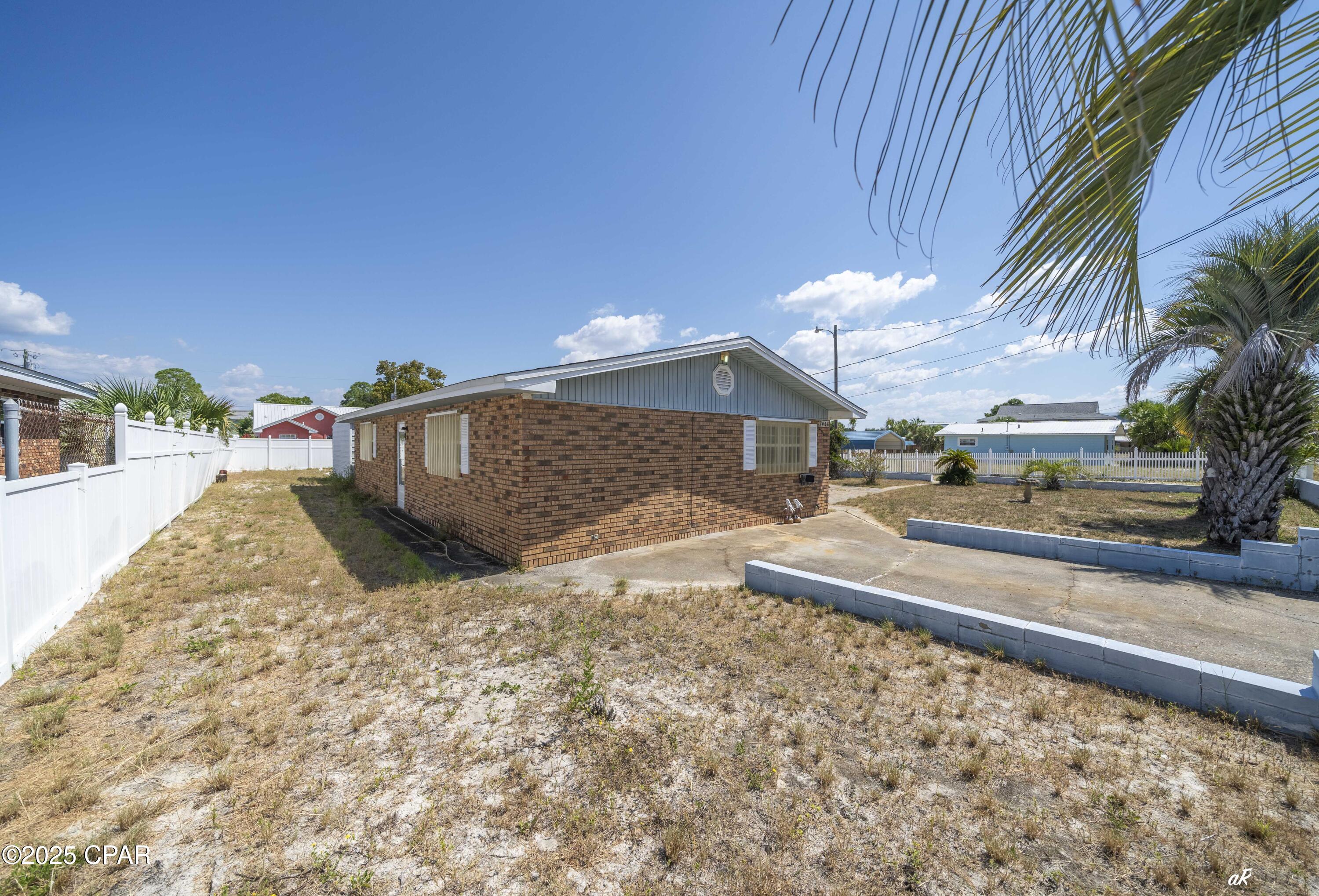 Holiday Beach Unit 13 - Residential