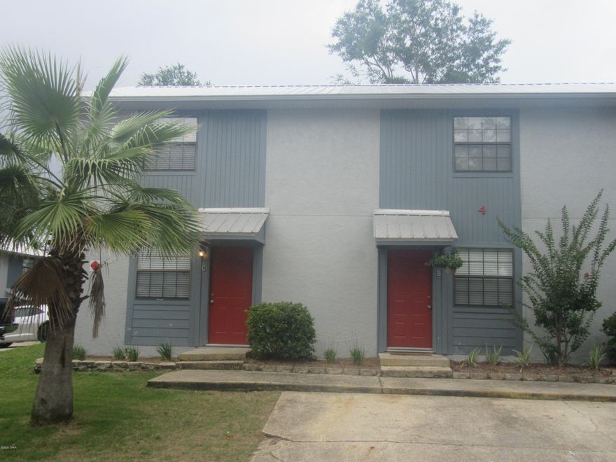 Recently Remodeled 2 Bedroom 1.5 Bath Town house located in Historic St Andrews. Close to shopping and dinning and walking distance to St . Andrews bay. Washer and dryer hookups. All property sizes and ages are approximate, please measure and/or verify if important.

School assignments are subject to change, please check with Bay County for most accurate information. Deposit is the same as the rent. Pets NOT Allowed!