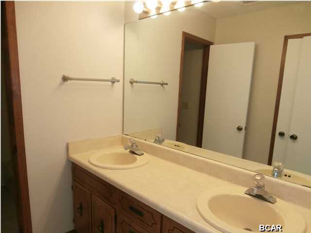 Forest Park Estates - Residential Lease