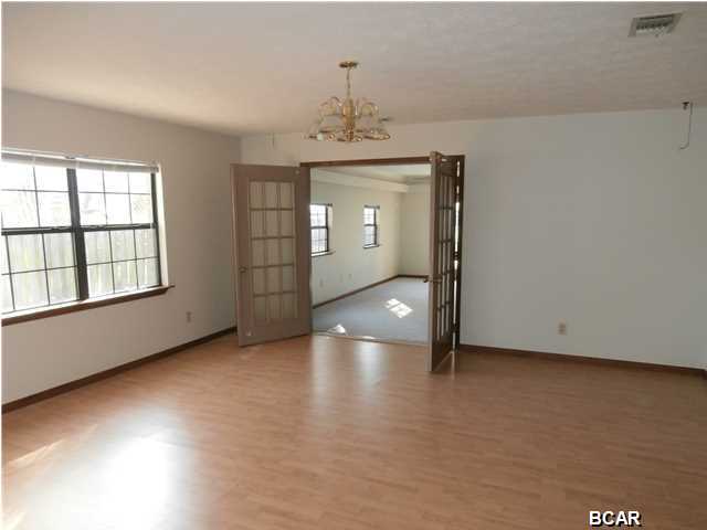 Forest Park Estates - Residential Lease