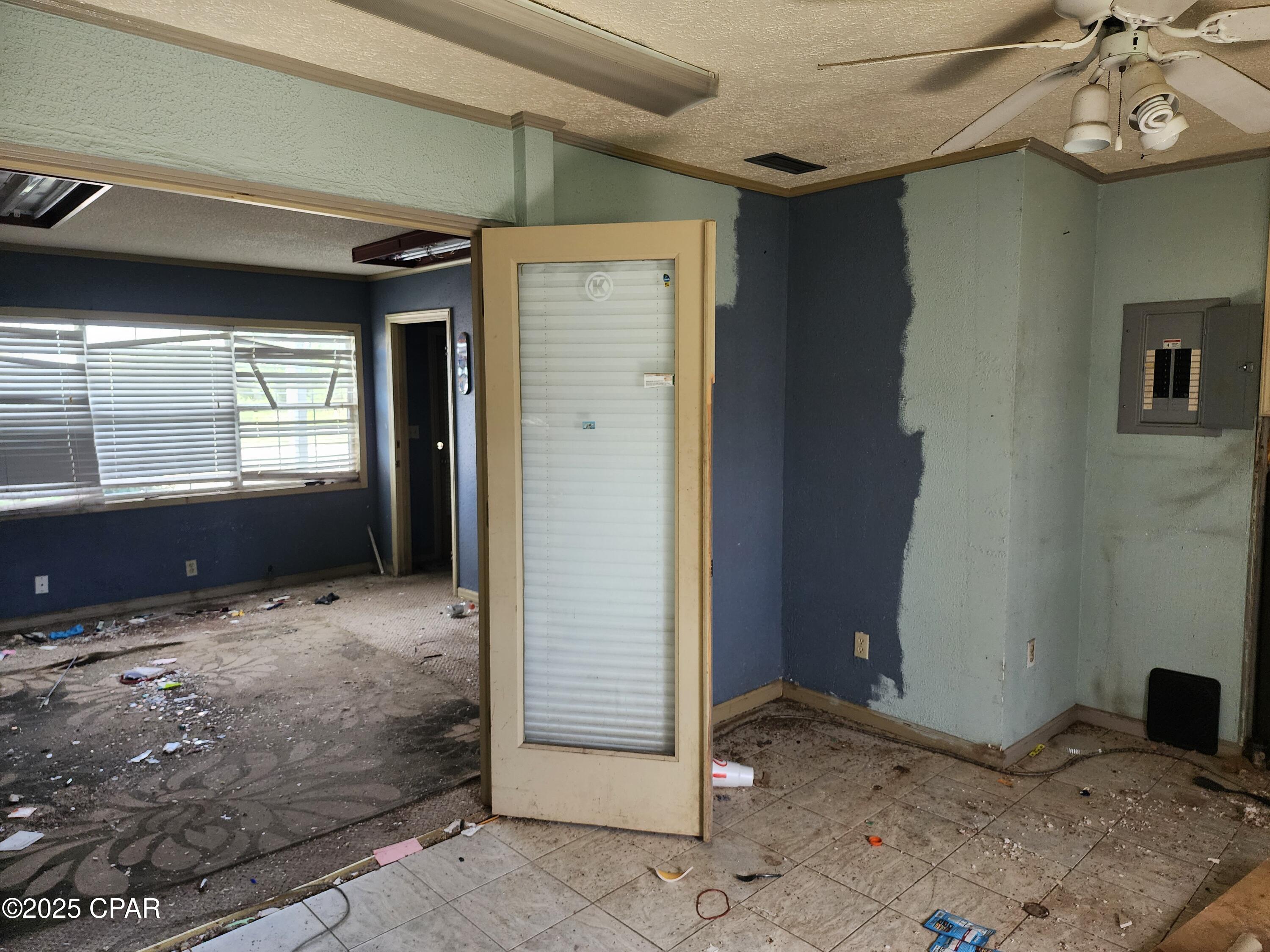 Segler - Commercial Sale