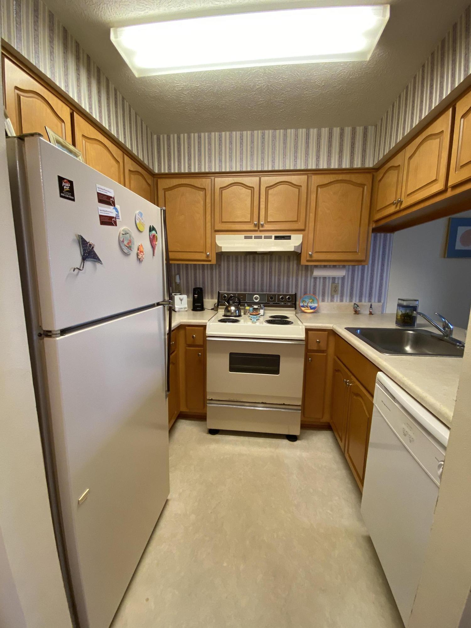 Endless Summer I - Residential