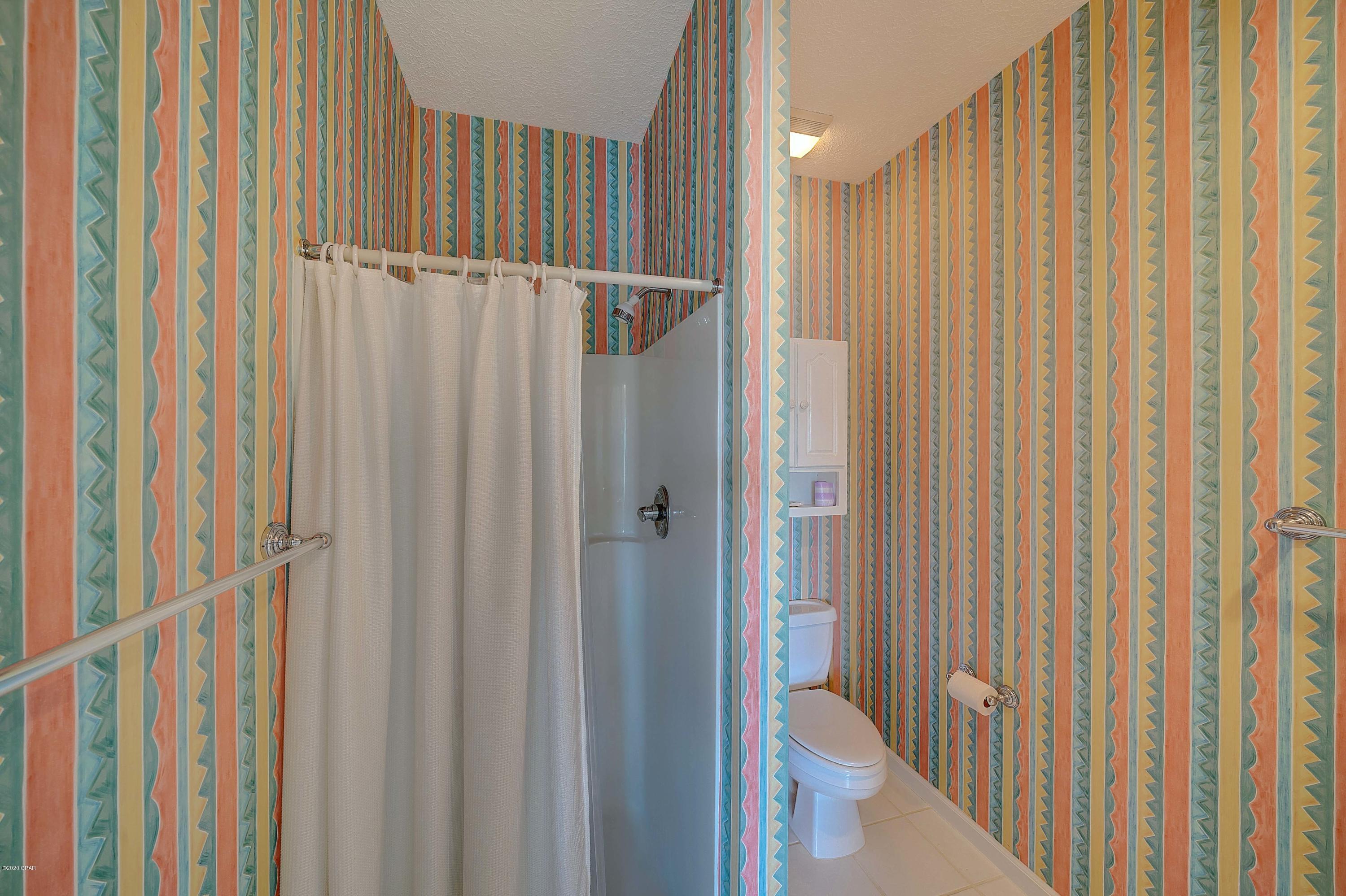 Laguna Beach Estates 3rd Add - Residential