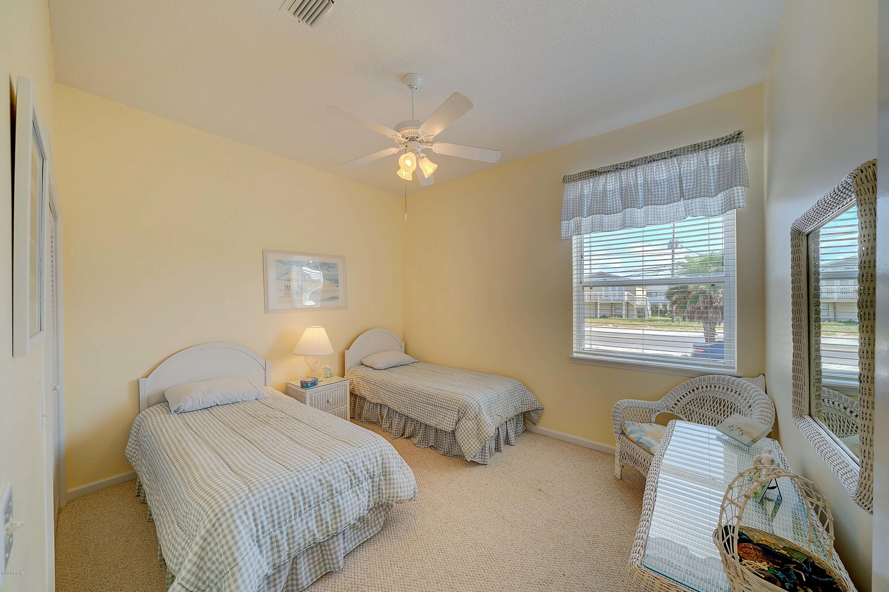 Laguna Beach Estates 3rd Add - Residential