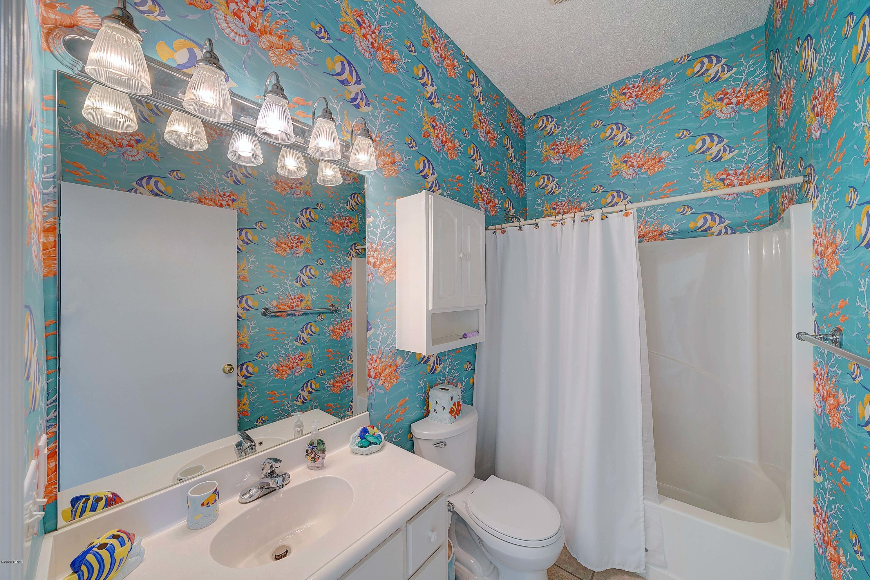 Laguna Beach Estates 3rd Add - Residential