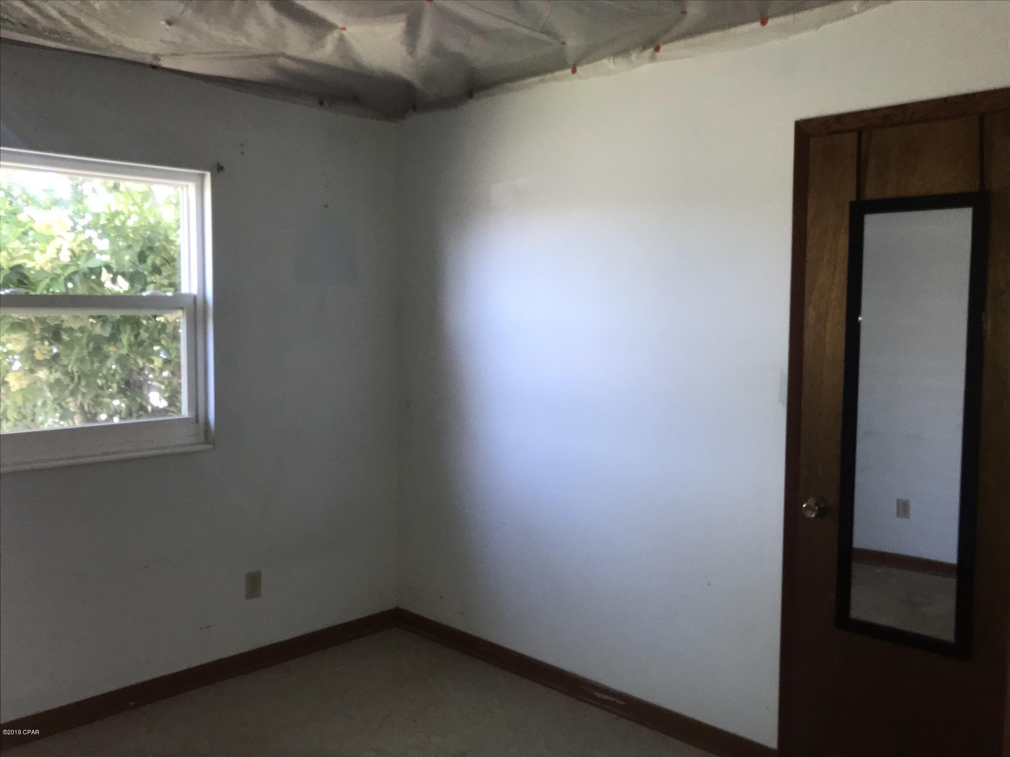 Lannie Rowe Lake Estates U-8 - Residential