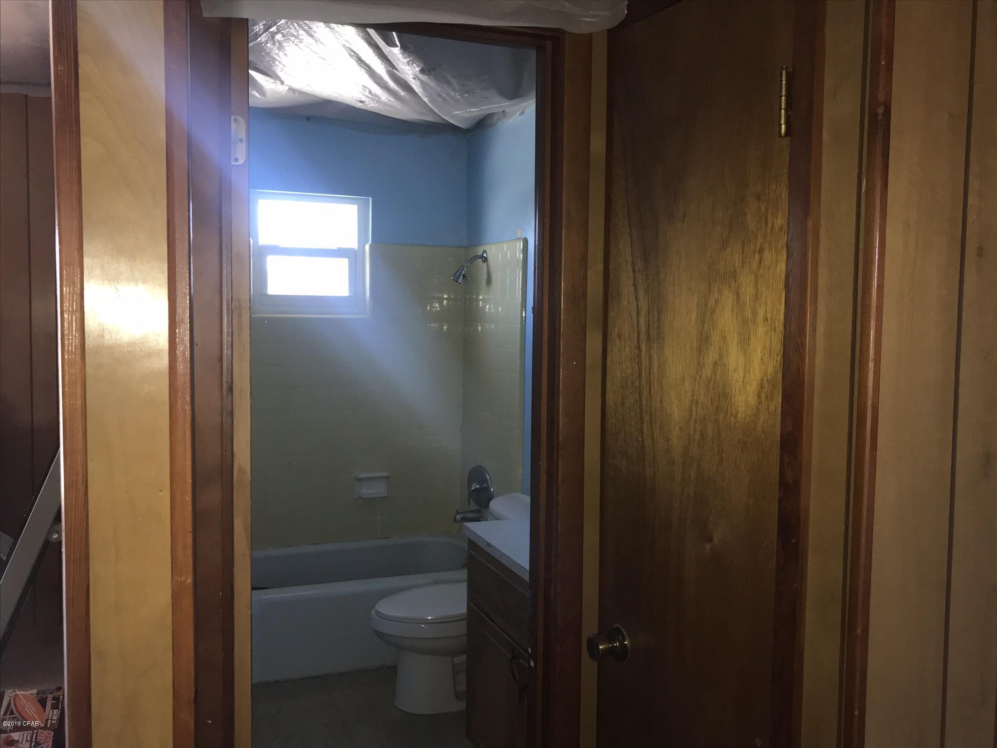 Lannie Rowe Lake Estates U-8 - Residential