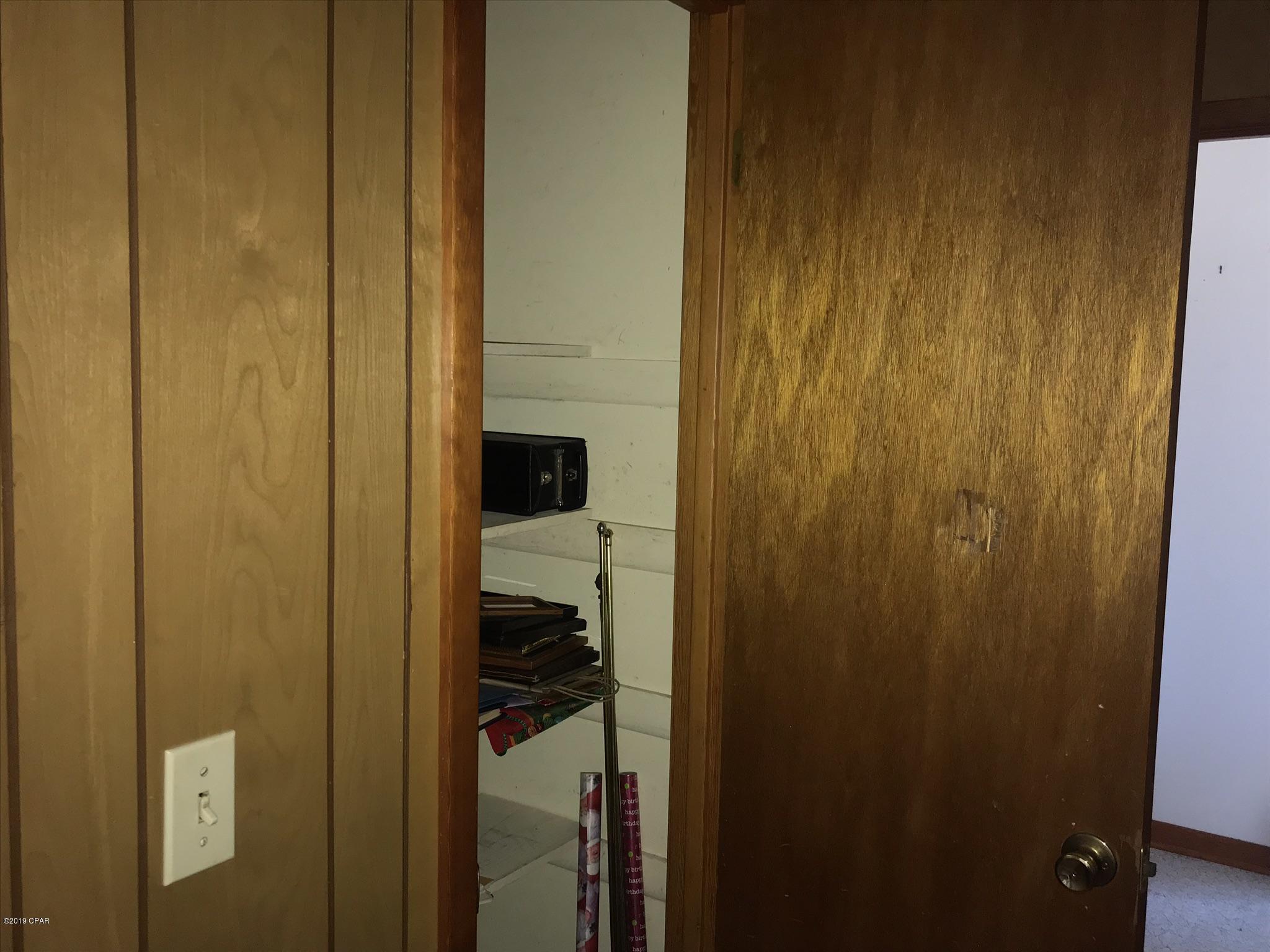 Lannie Rowe Lake Estates U-8 - Residential