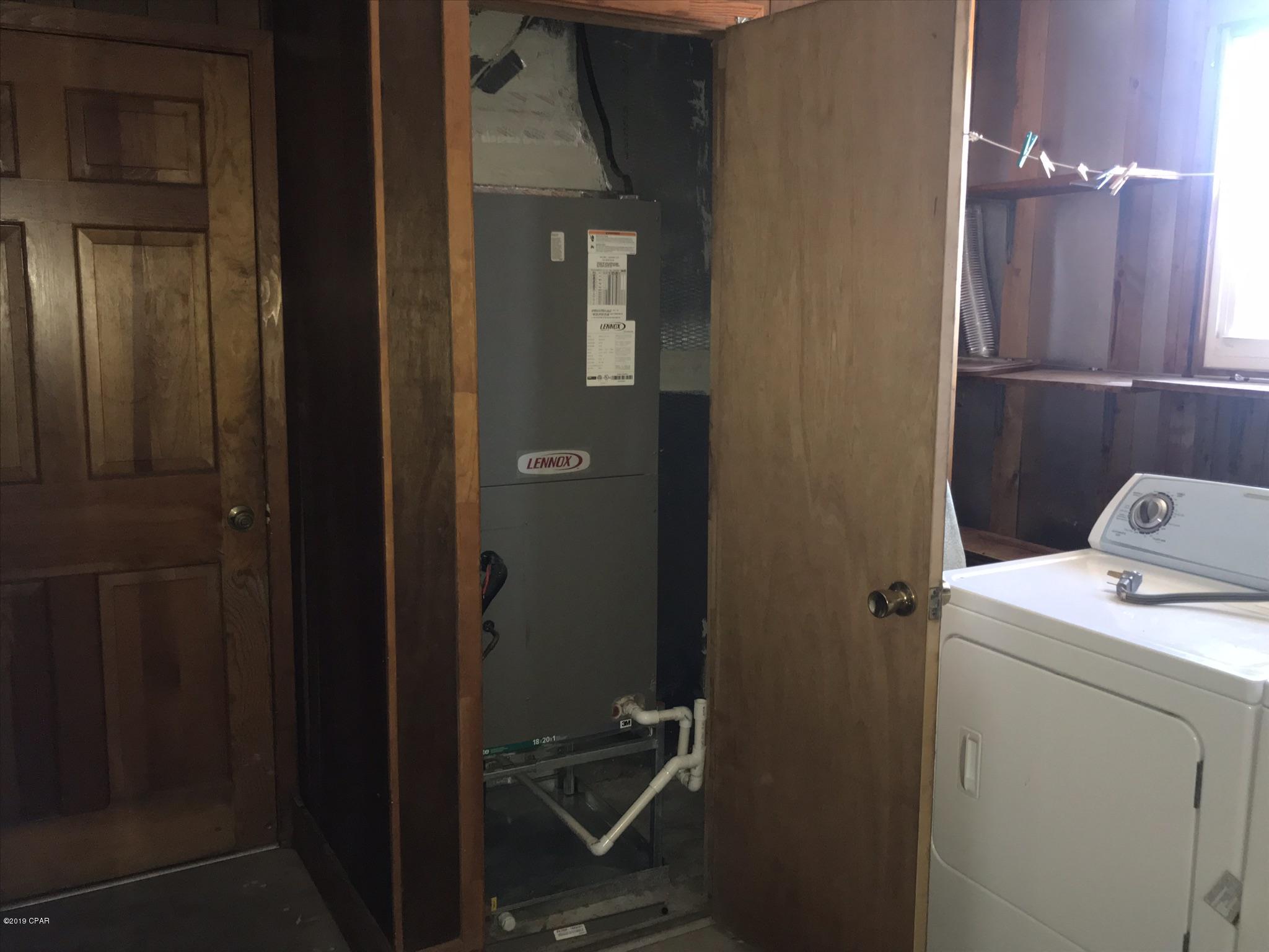 Lannie Rowe Lake Estates U-8 - Residential