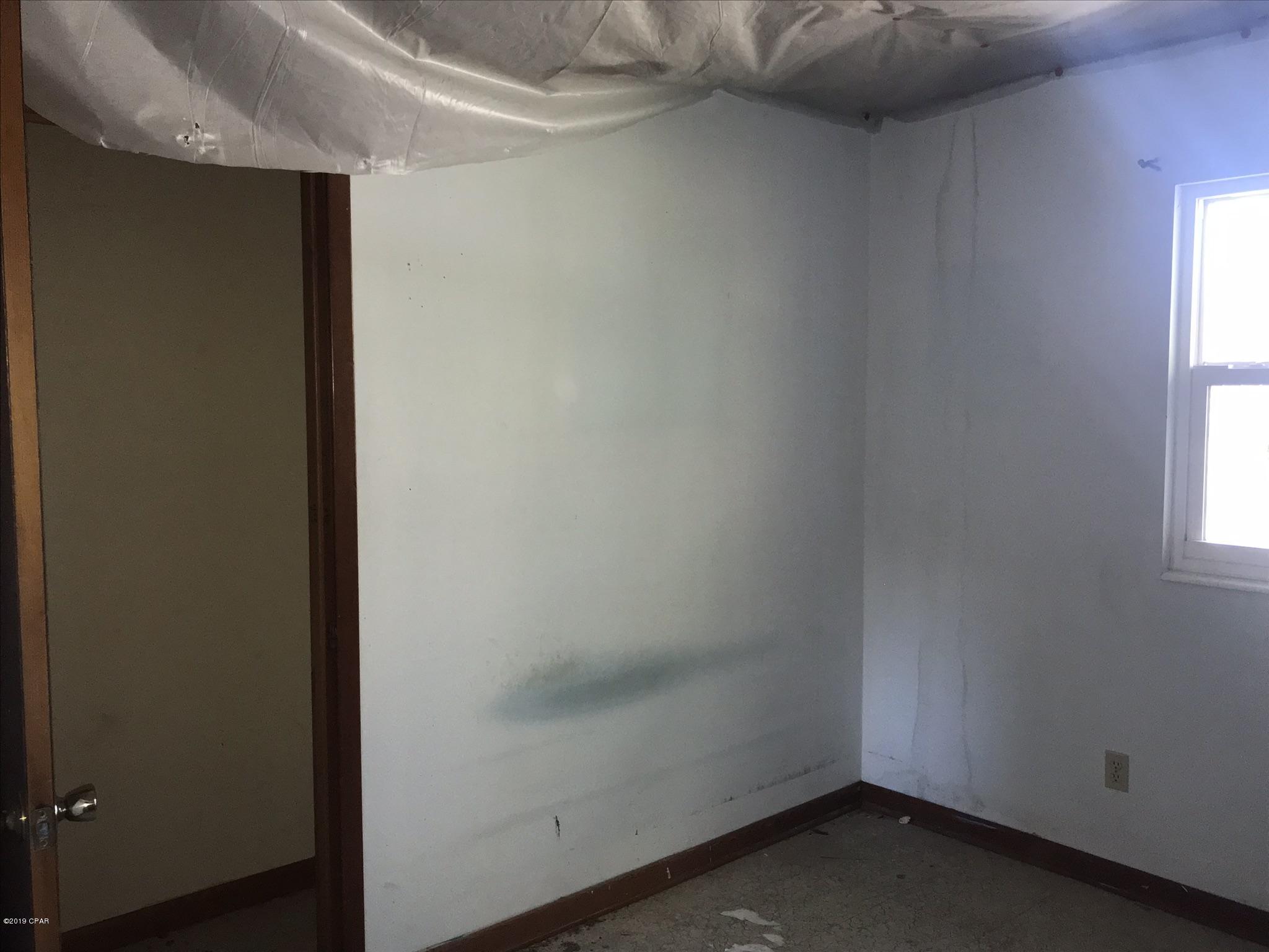 Lannie Rowe Lake Estates U-8 - Residential