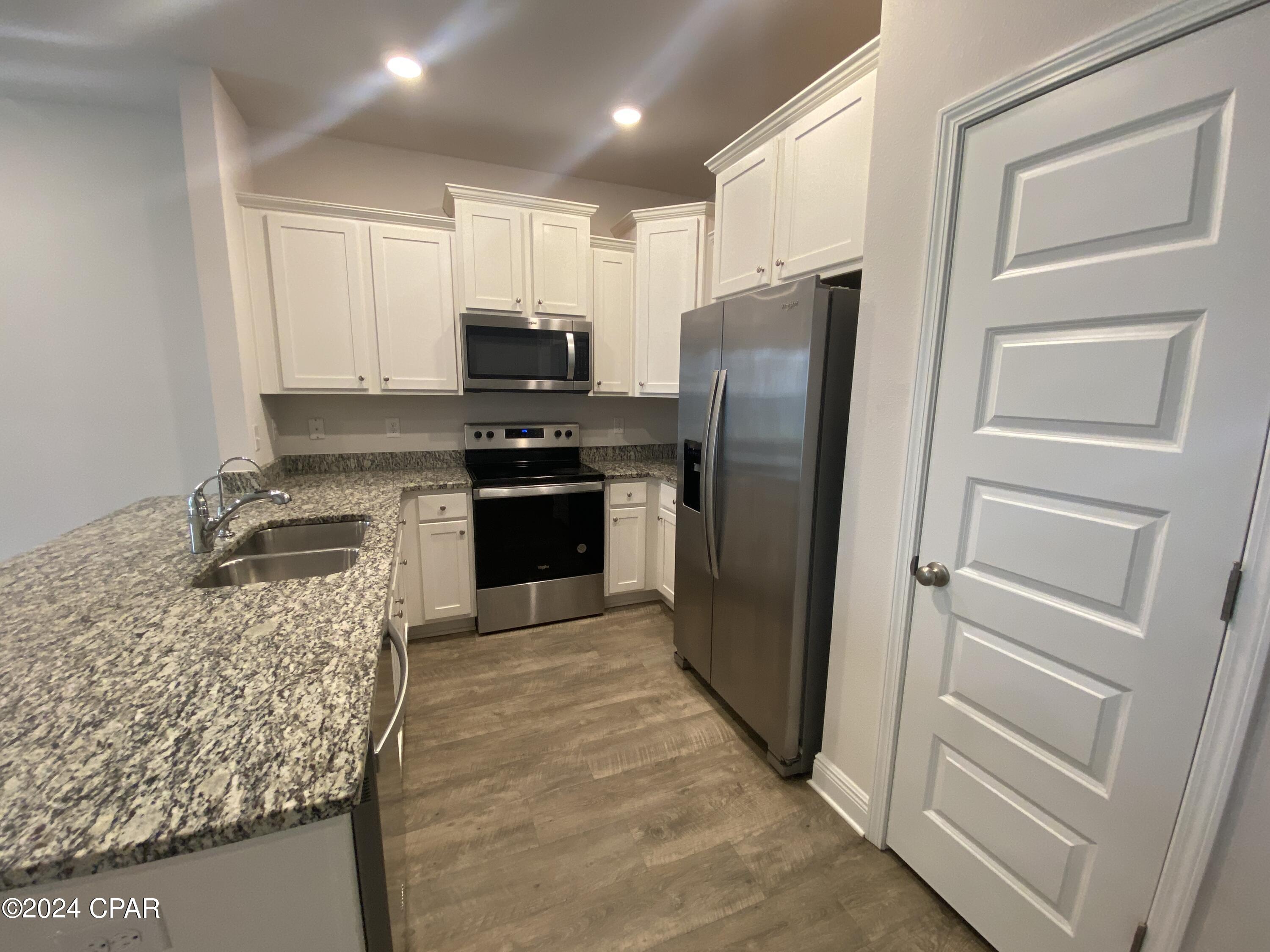 Landins Landing - Residential Lease