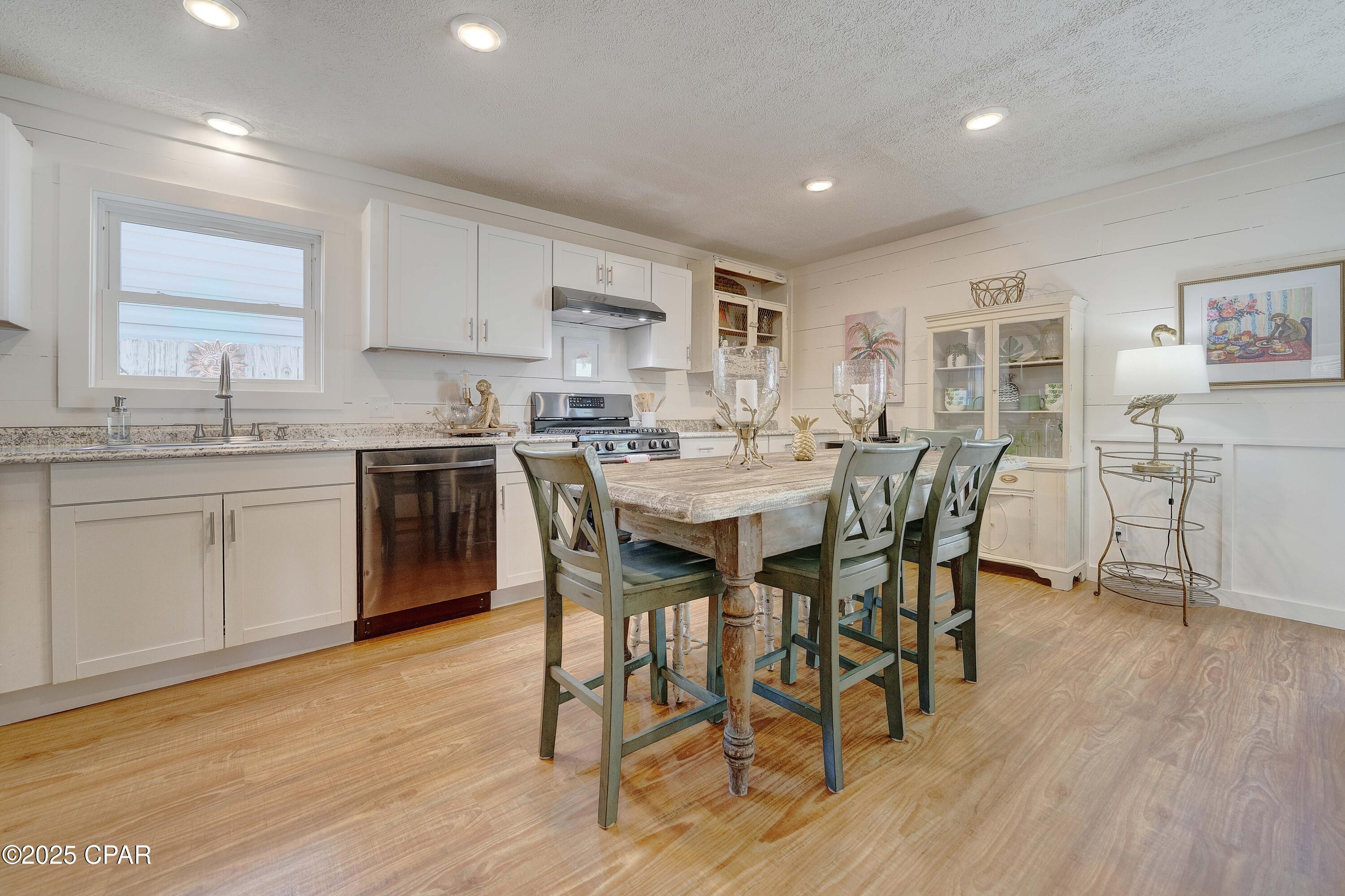 Holiday Beach Unit 14 - Residential