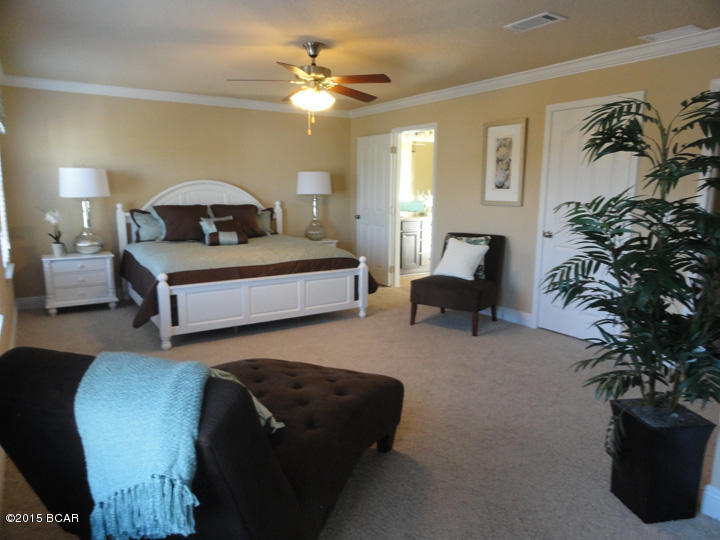 Magnolia Bay Club - Residential