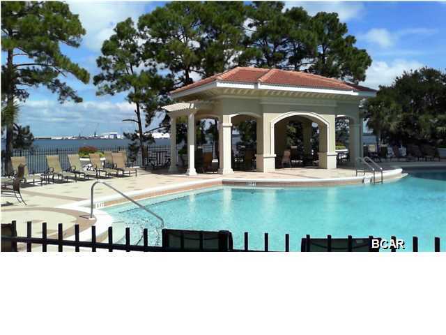 Magnolia Bay Club - Residential