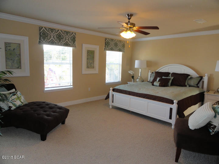 Magnolia Bay Club - Residential