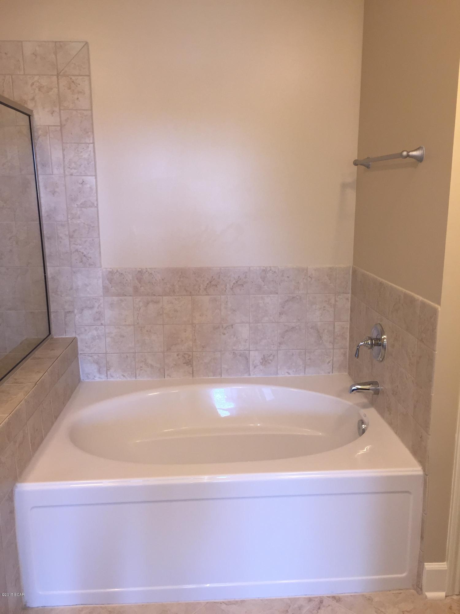 Island Reserve - Residential Lease