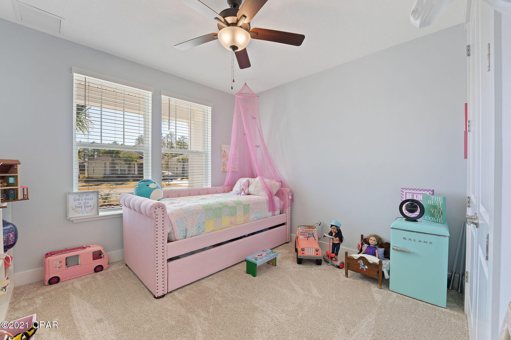 Breakfast Point - Residential