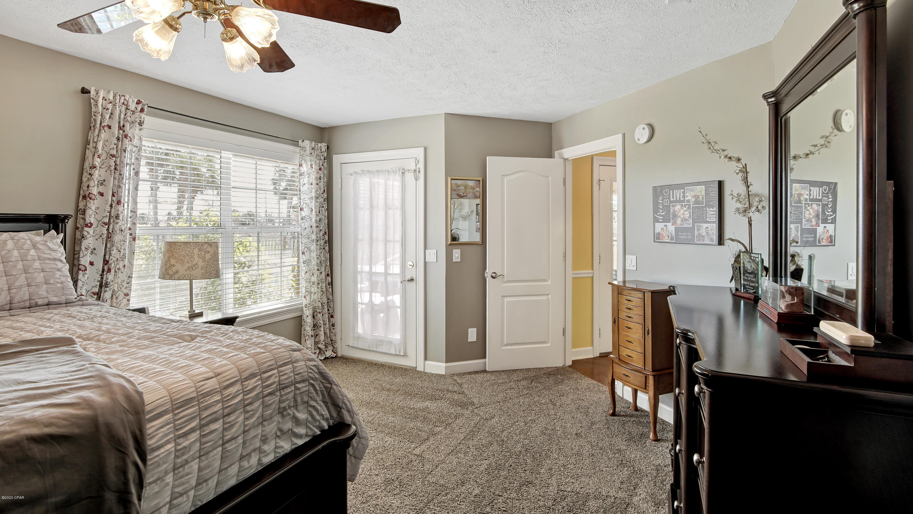 Country Club Harbour Estates - Residential