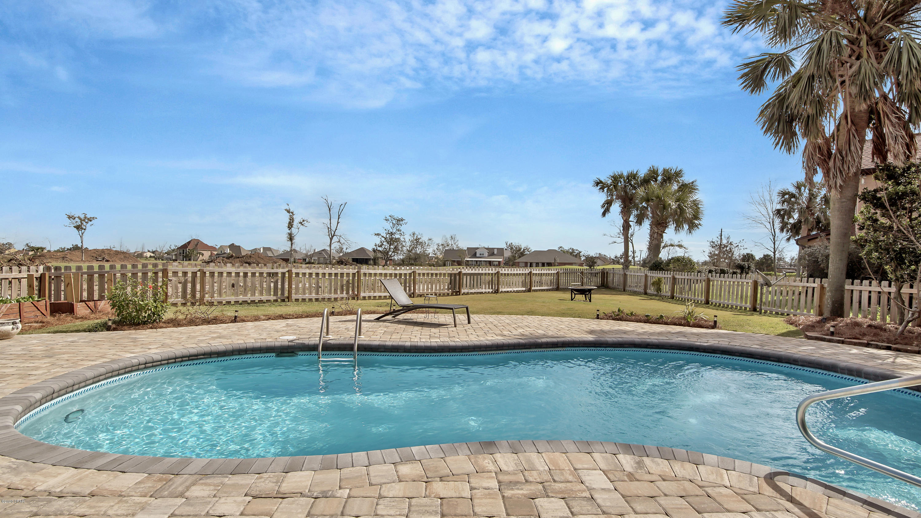 Country Club Harbour Estates - Residential