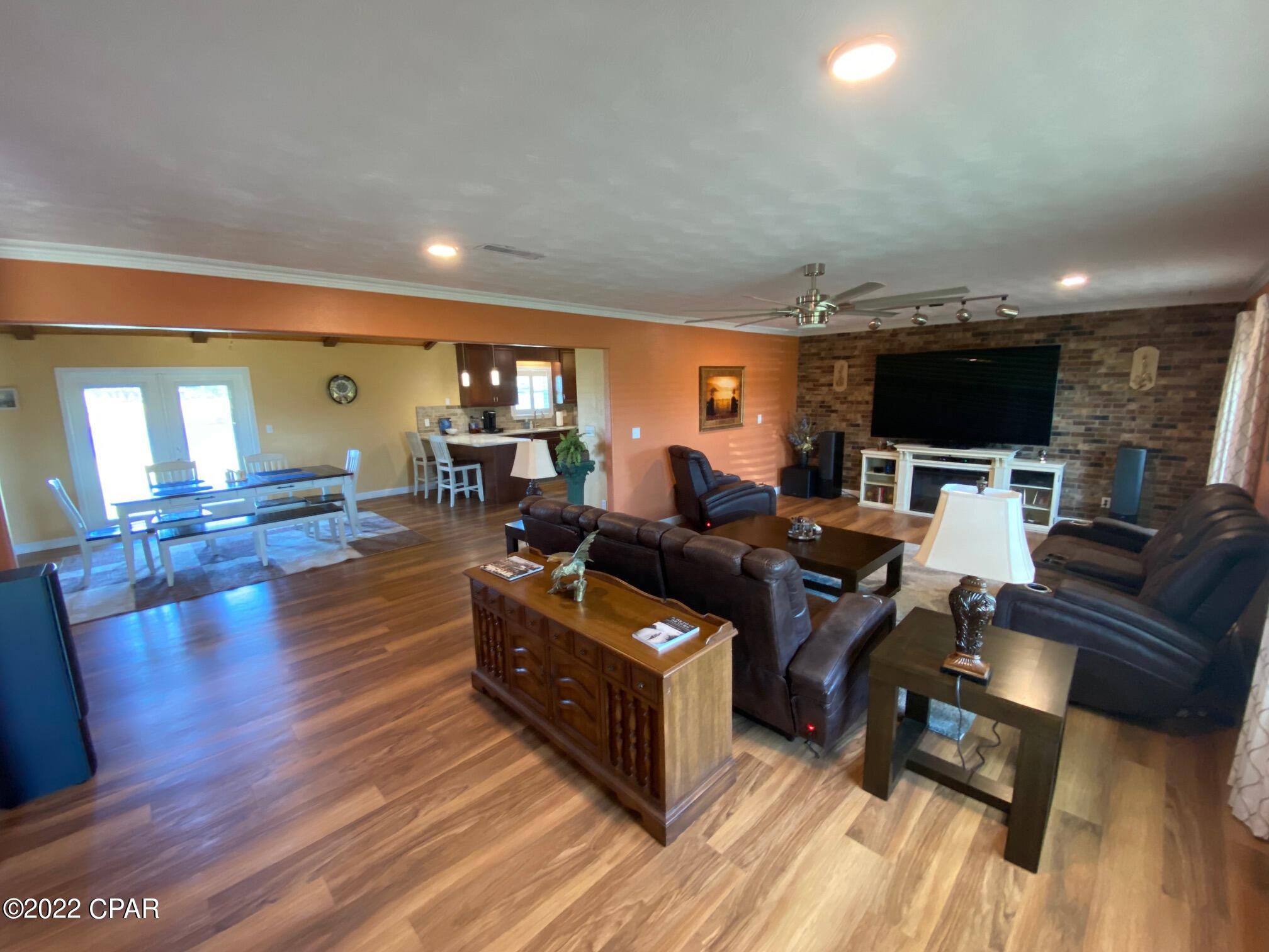 [No Recorded Subdiv] - Land