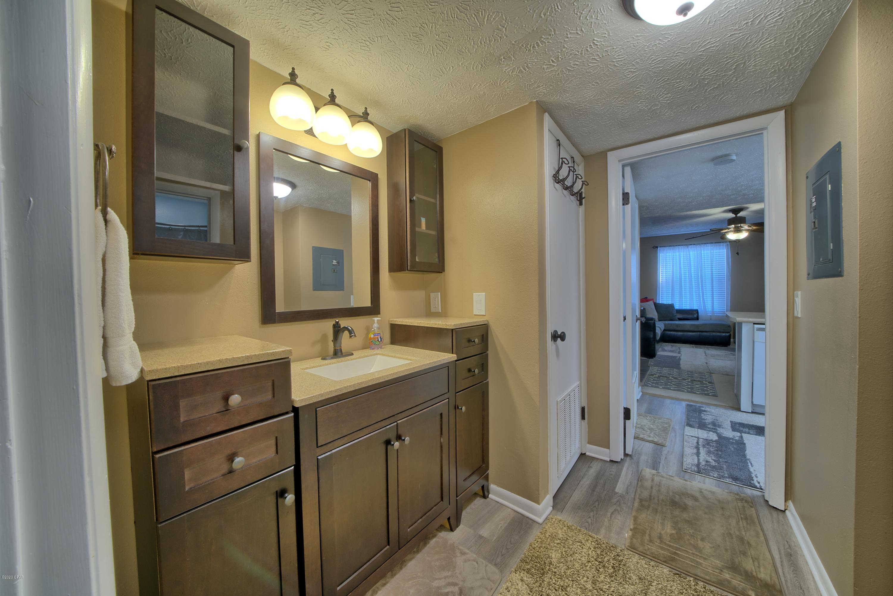 Hidden Lagoon - Residential