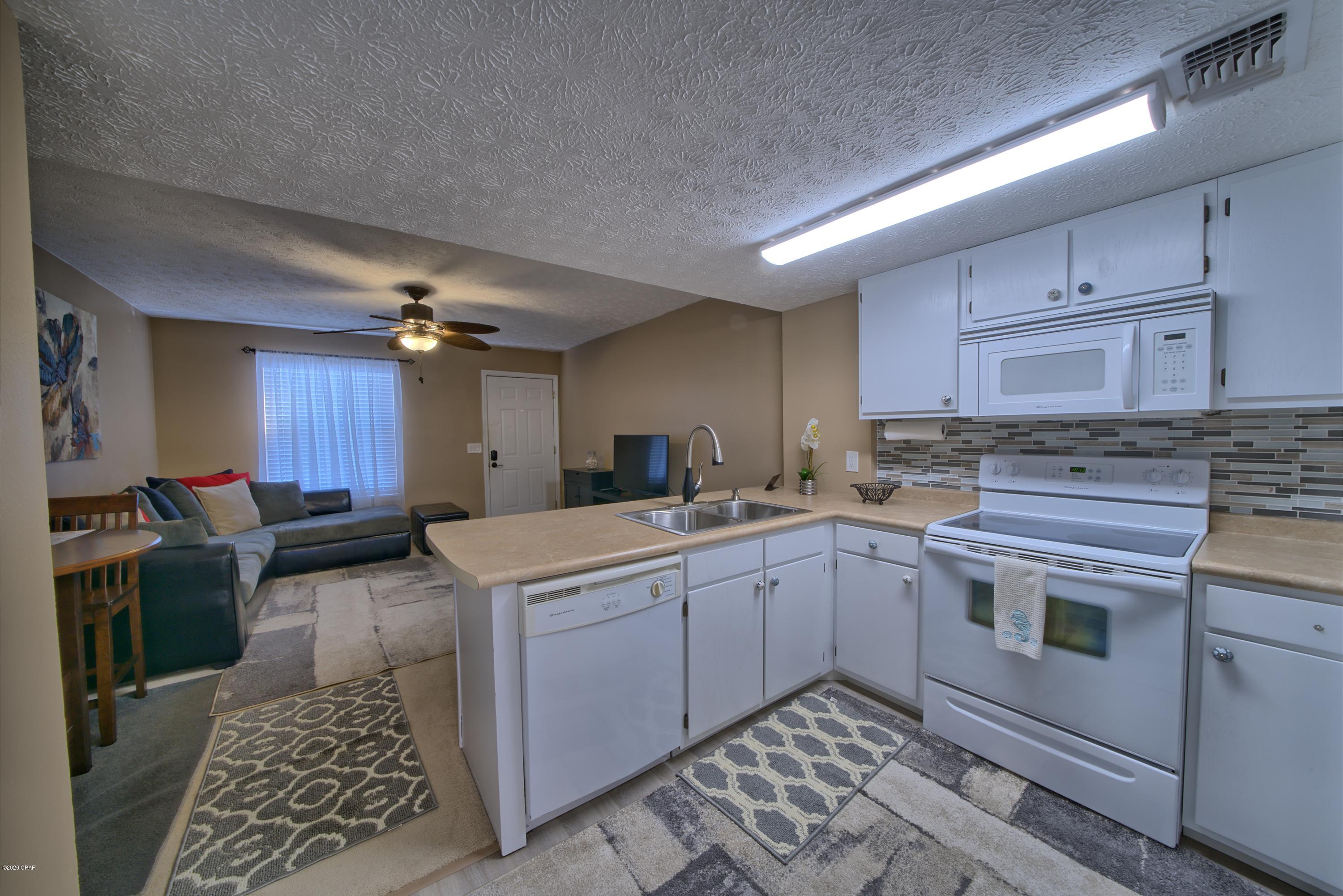 Hidden Lagoon - Residential