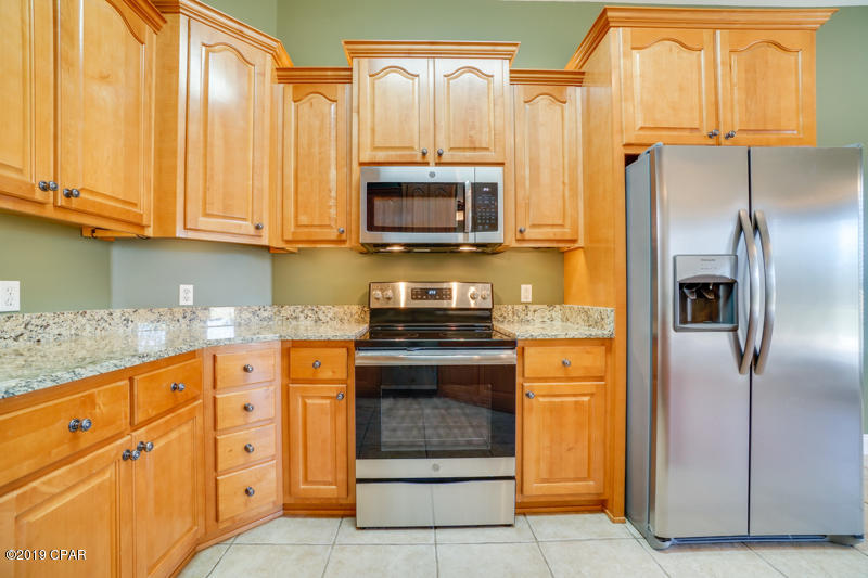 Kirkland Manor - Residential