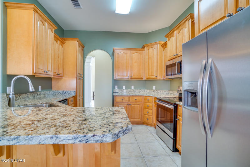 Kirkland Manor - Residential