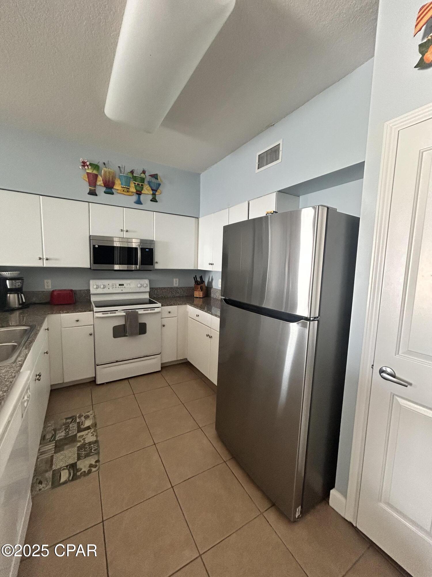 Shores Of Panama - Residential